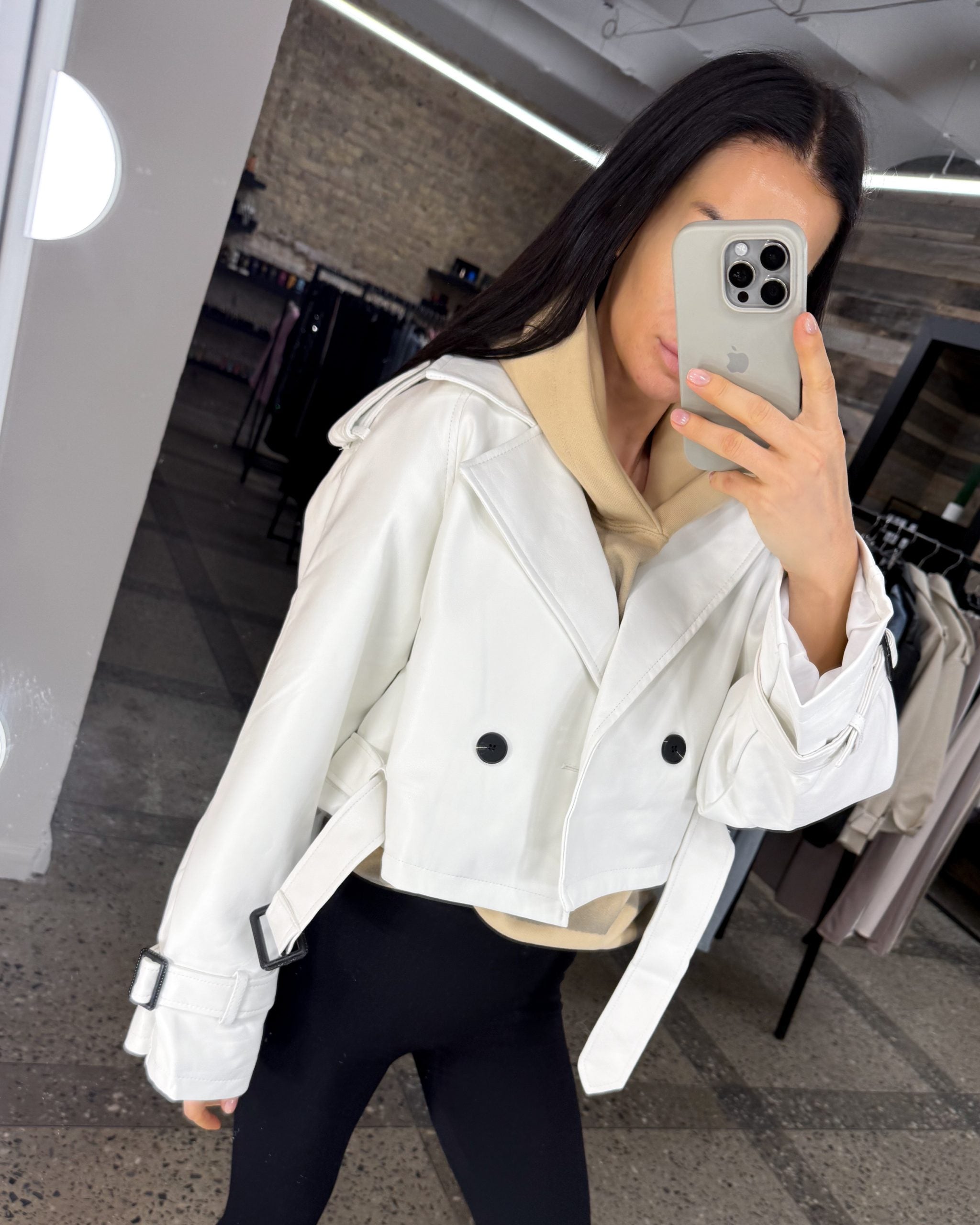 Balta, īsa eco ādas jaka - 14471