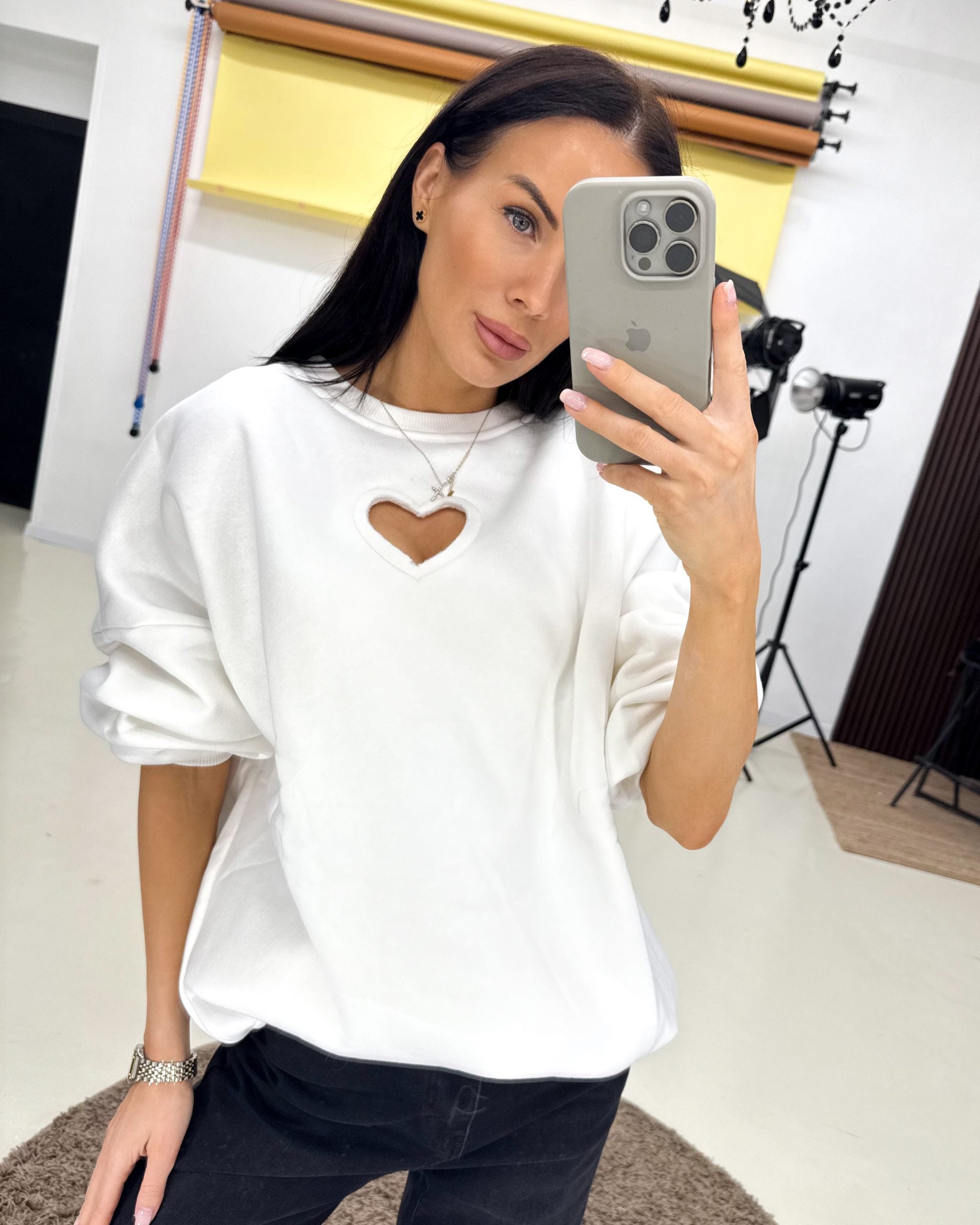 Balts koledžas stila džemperis 'Sirsniņa' - 7.