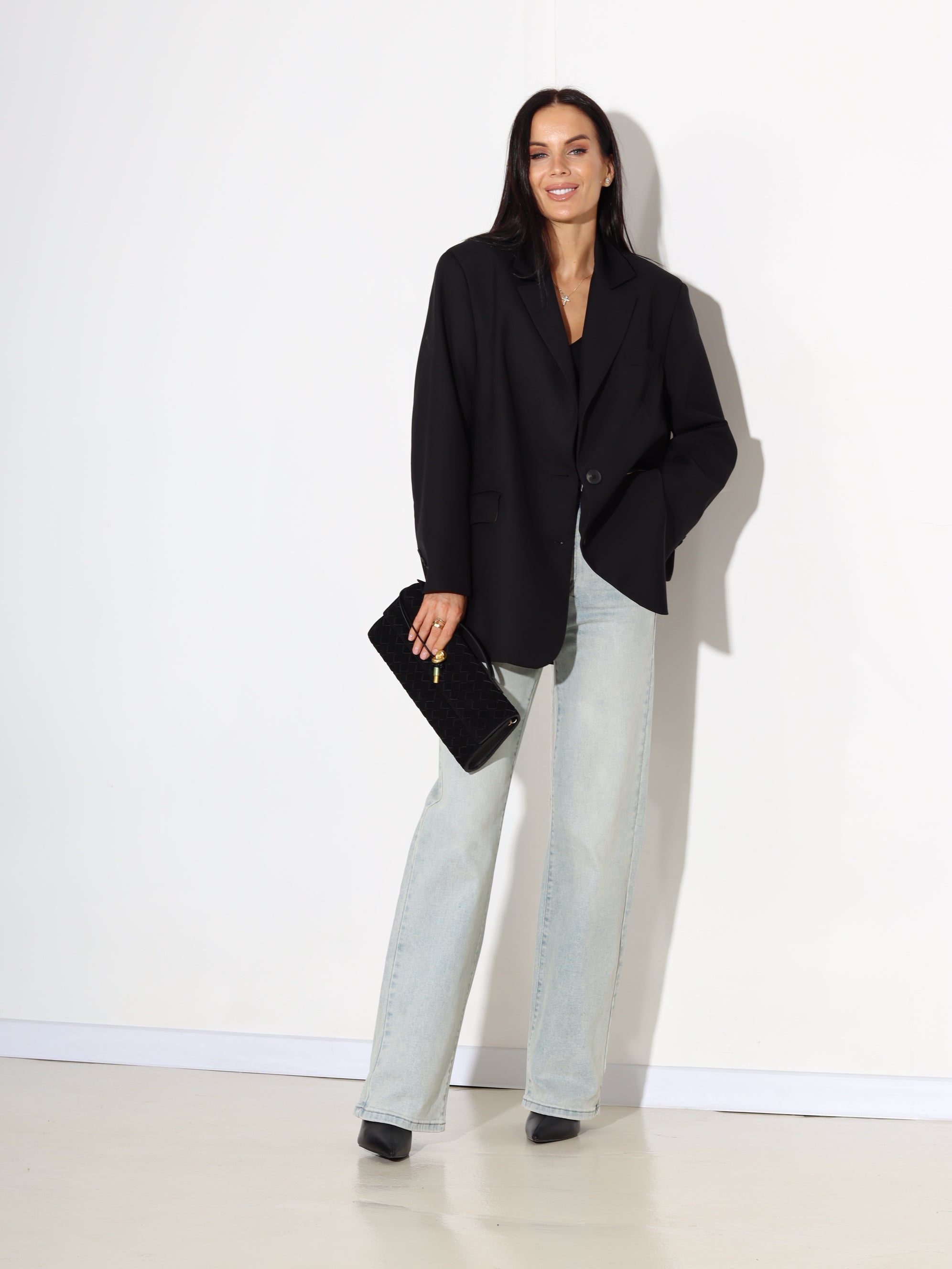 Melna klasiska žakete ar bēšu oderi - 17815