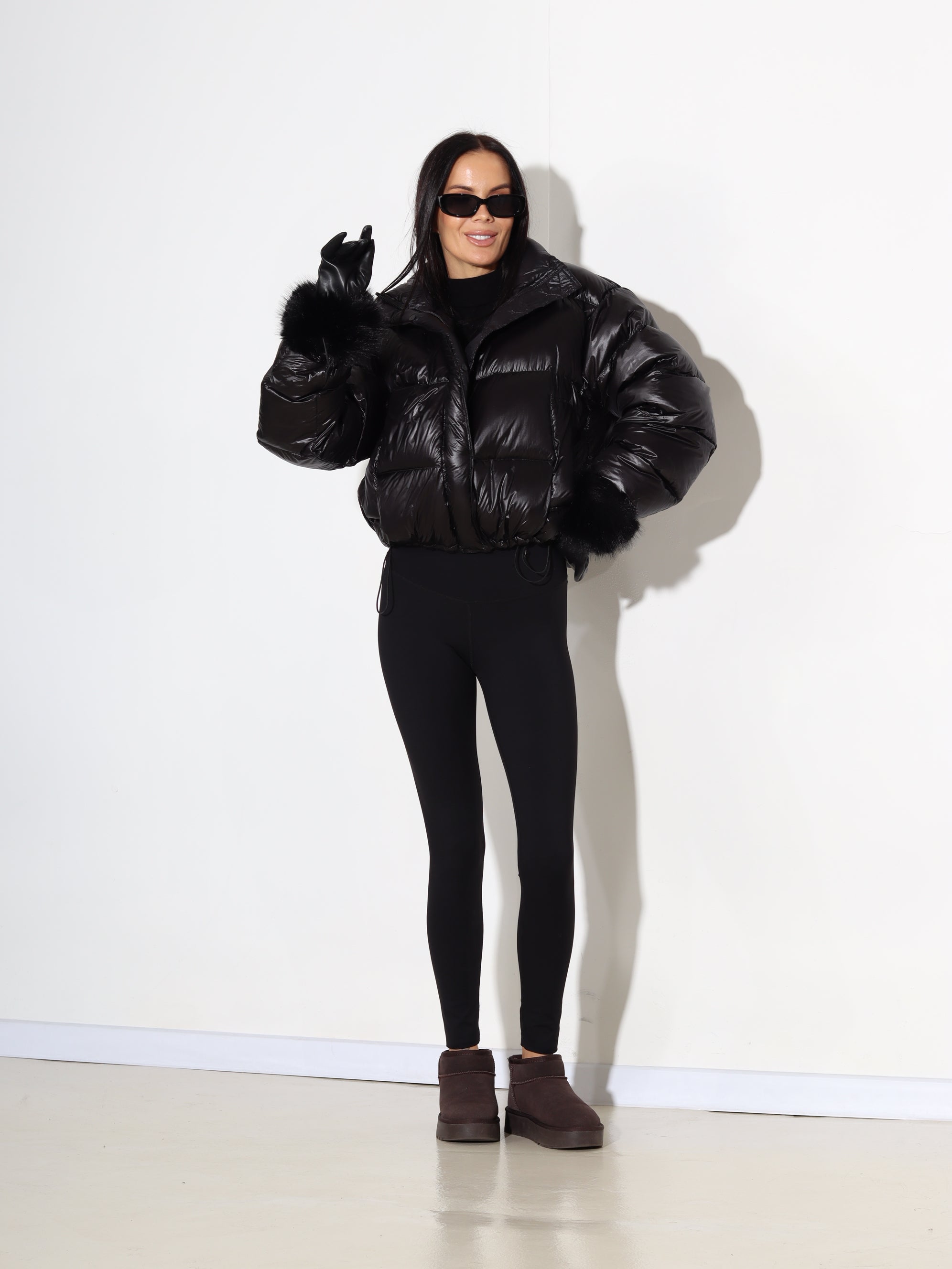 Melna, saīsināta, dūnu virsjaka - 17873