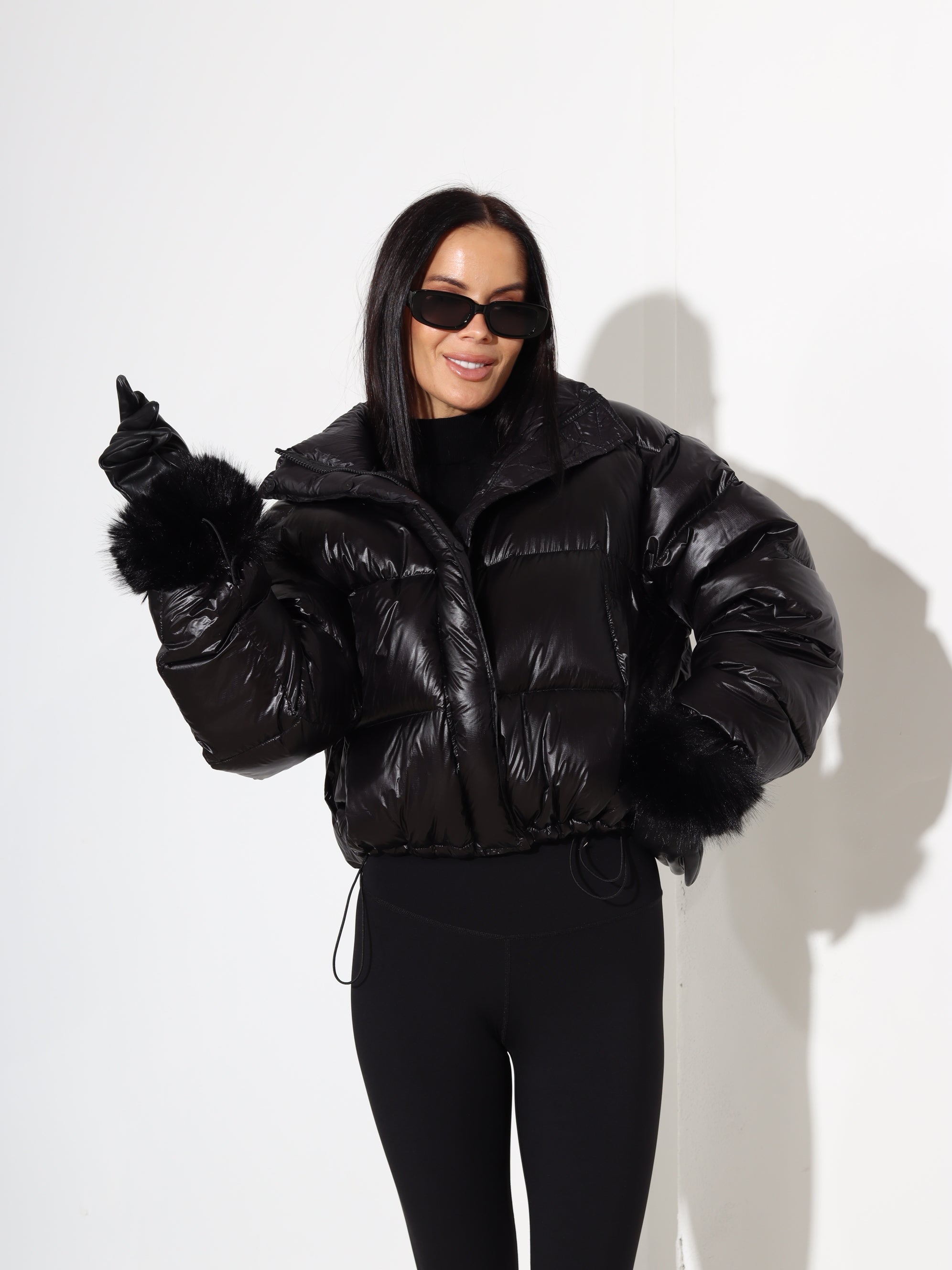 Melna, saīsināta, dūnu virsjaka - 17873