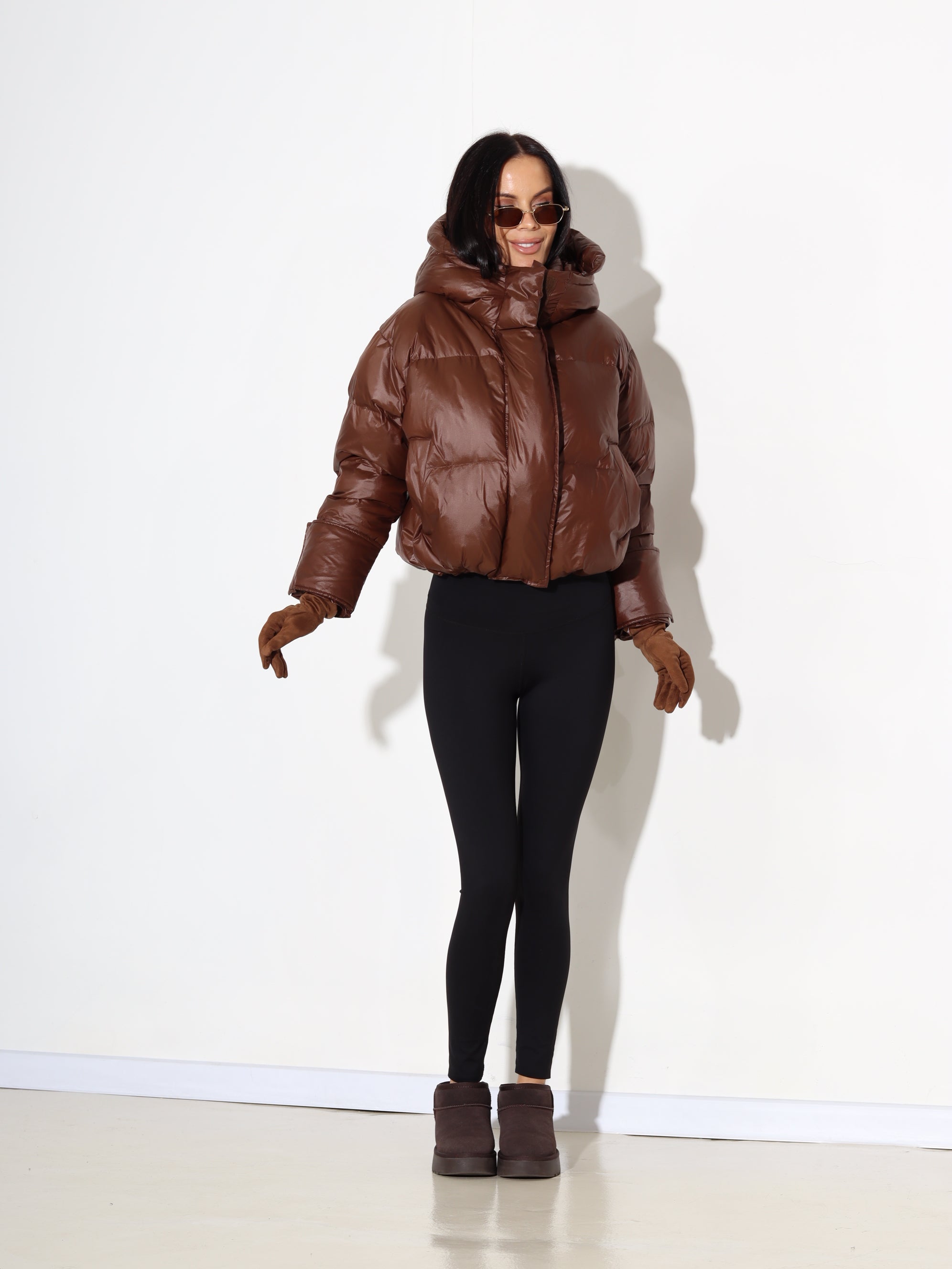 Brūna, saīsināta, dūnu virsjaka - 17872