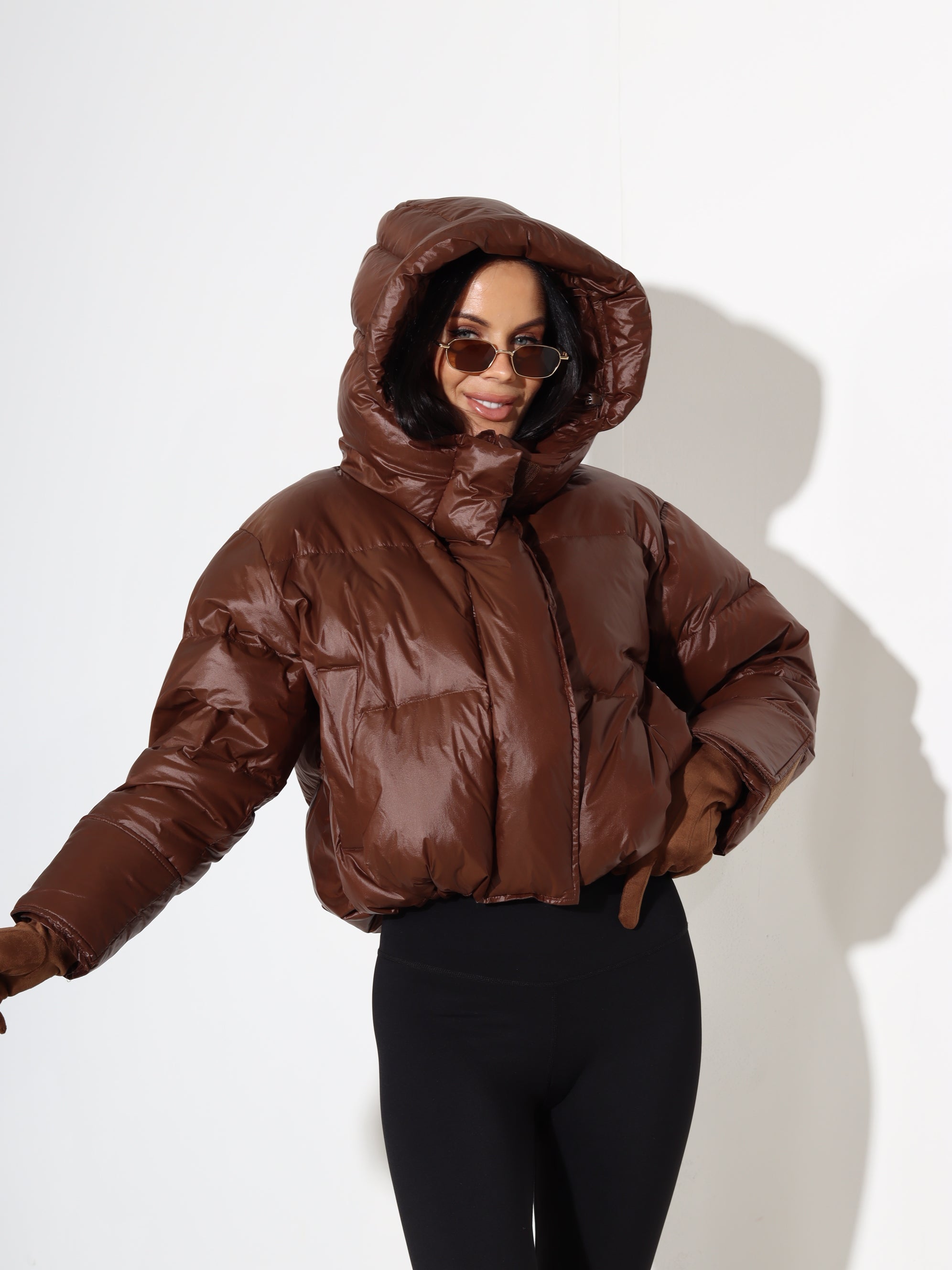 Brūna, saīsināta, dūnu virsjaka - 17872