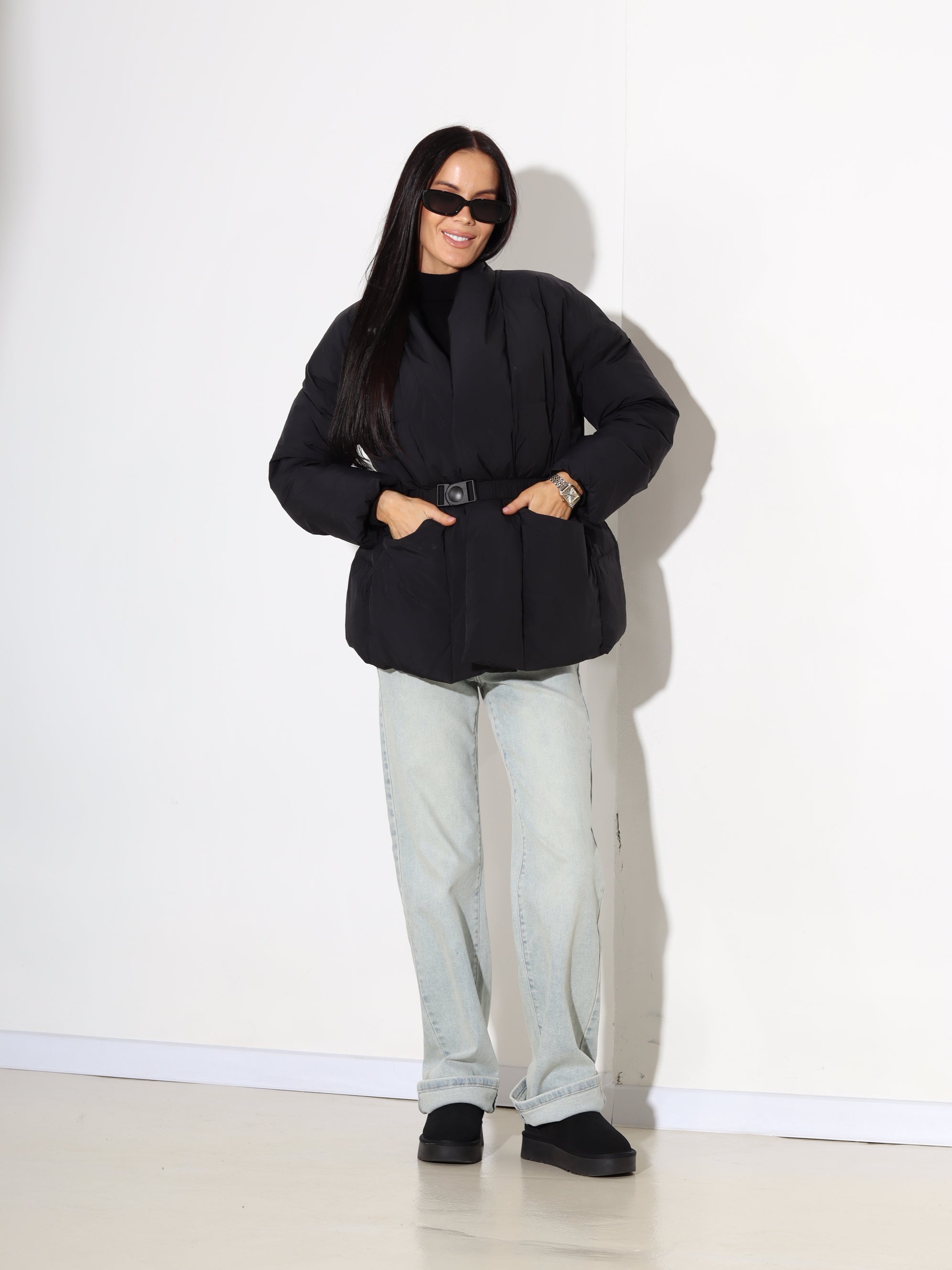 Melna, īsa dūnu virsjaka ar jostas aizdari - 17867