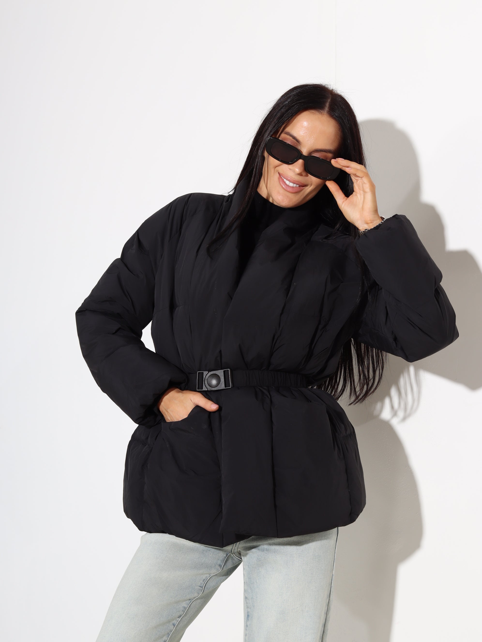 Melna, īsa dūnu virsjaka ar jostas aizdari - 17867