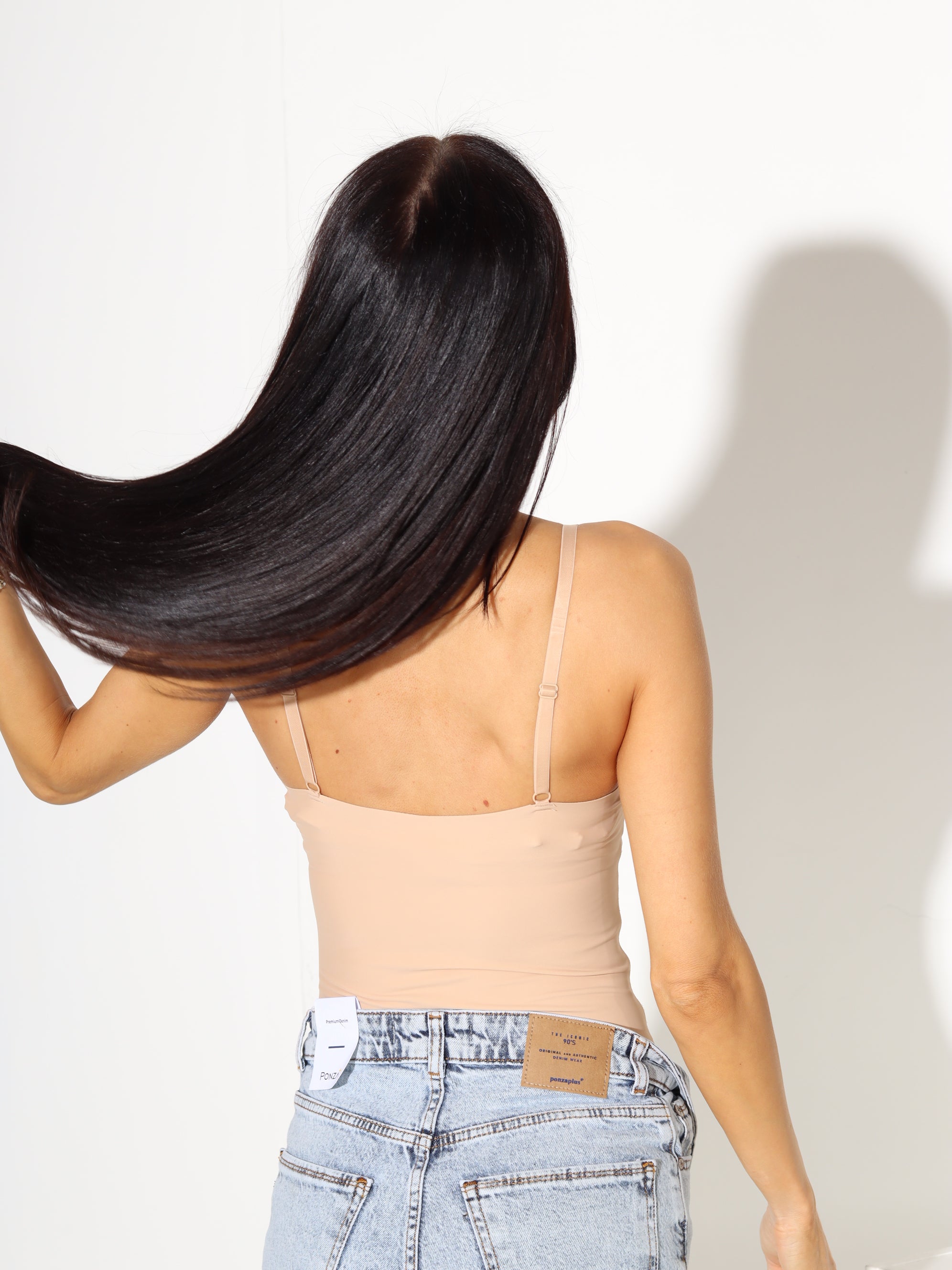 Bēšs koriģējošs keha "Yu & Me" – 17950