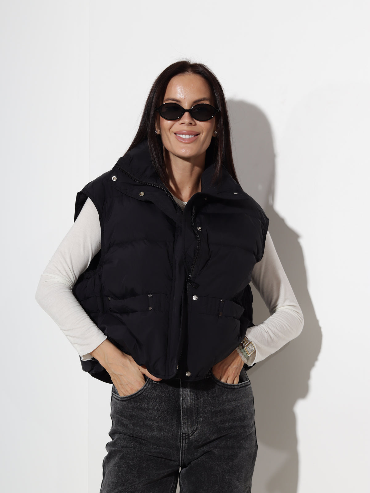 Melna, īsa puf- veste - 20918