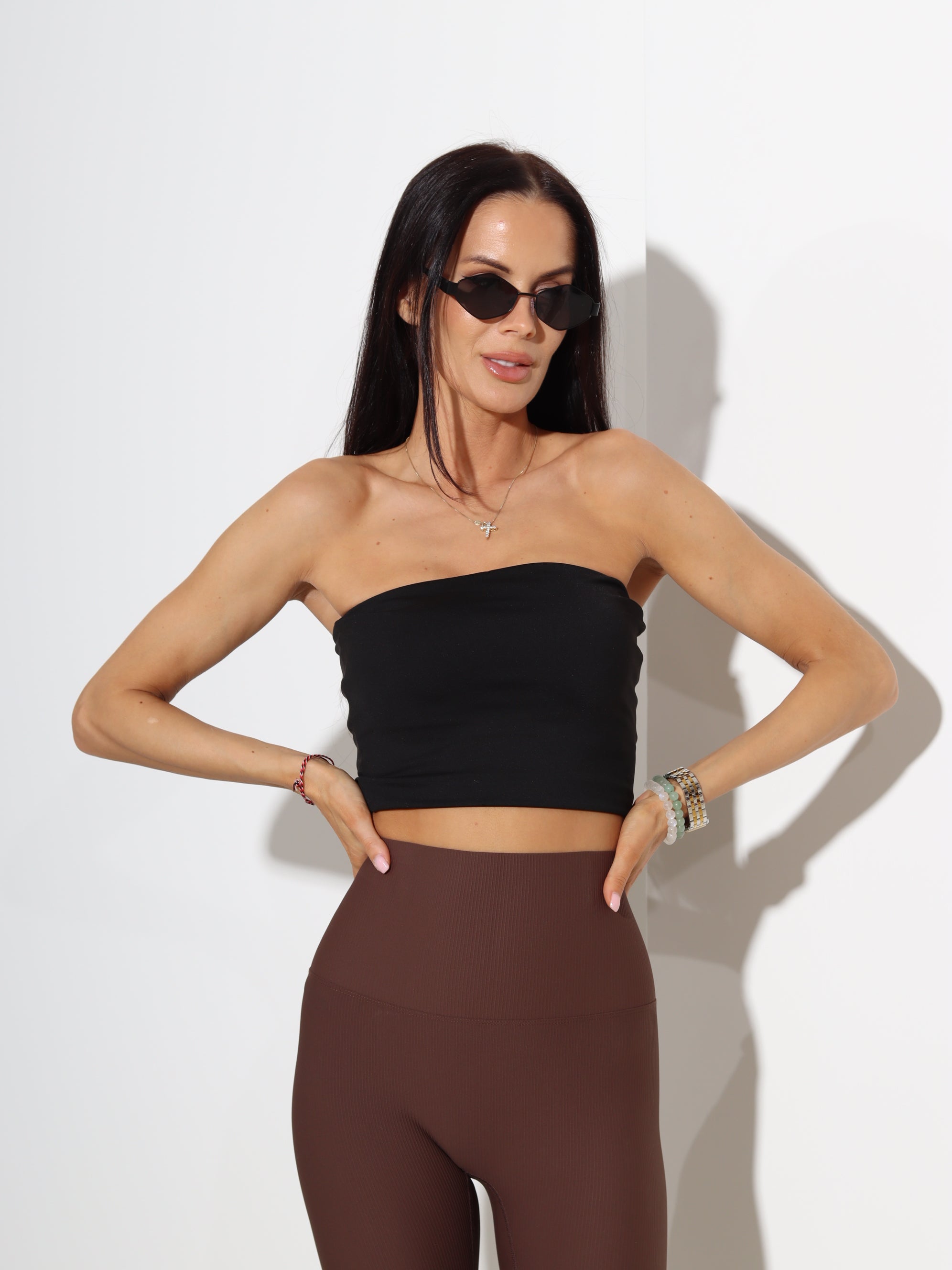 Melns crop tops bez lencītēm- 19245