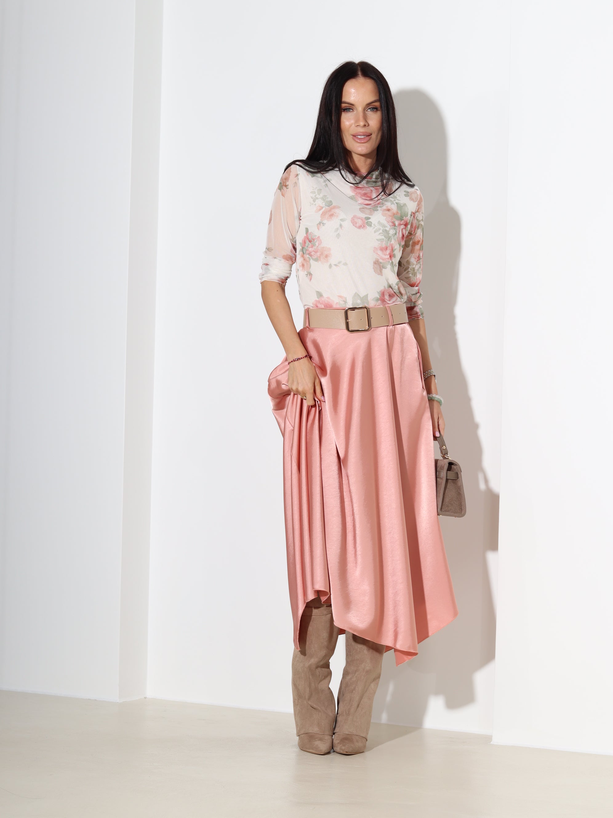 Oranži, midi, atlasa auduma svārki ar jostu - 18301