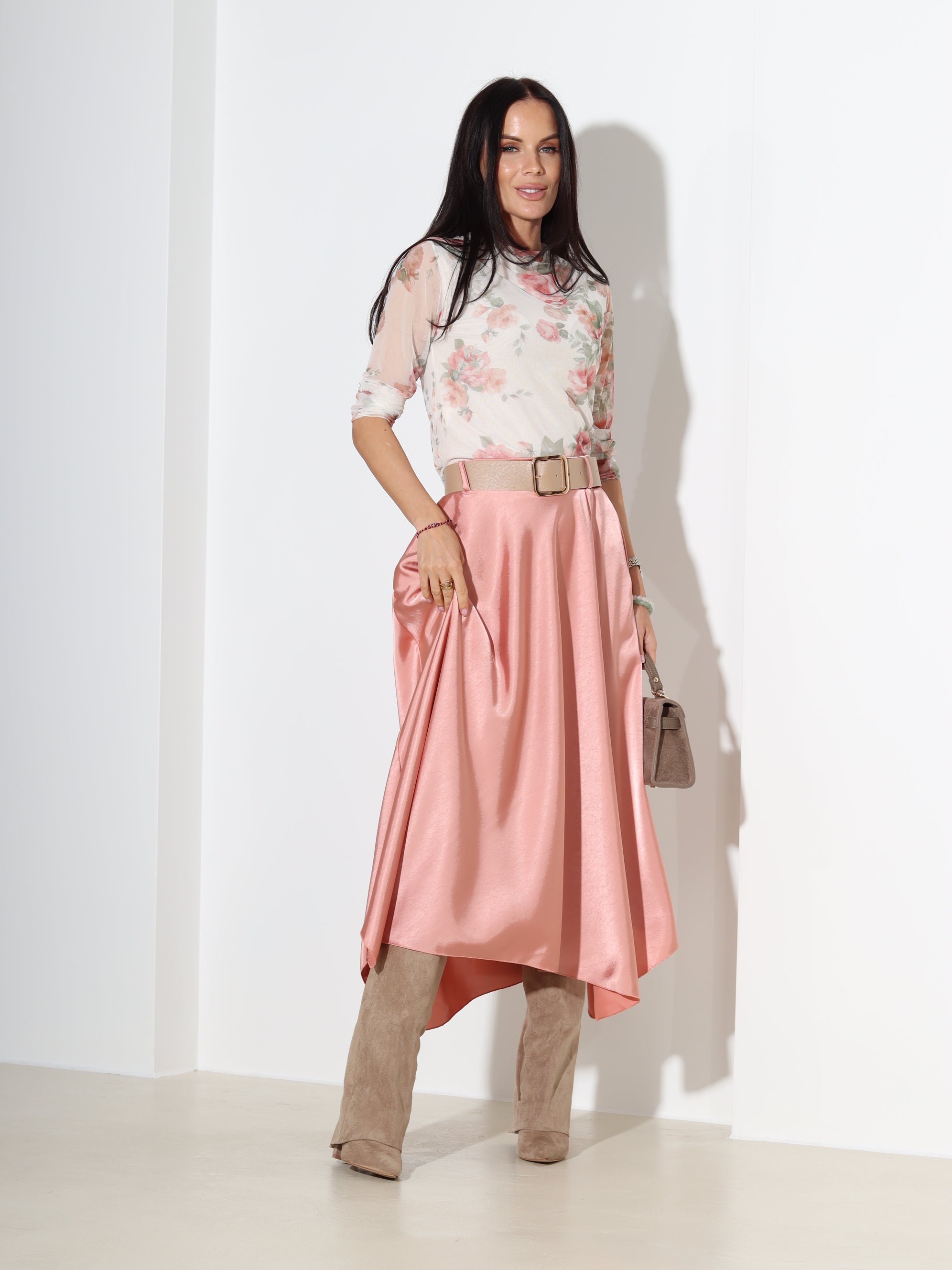 Oranži, midi, atlasa auduma svārki ar jostu - 18301