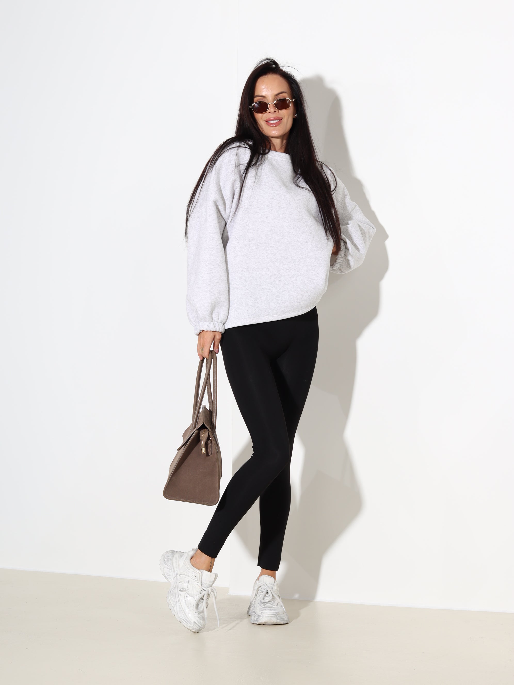 Pelēks džemperis ar ZILU uzrakstu "Bisou" - 18114