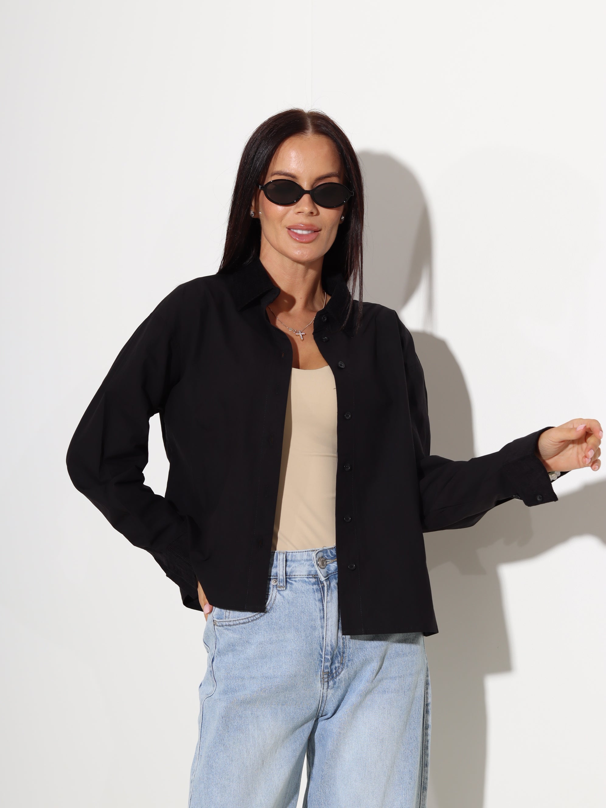 Melns krekls 'Velveta akcentu' - 19977