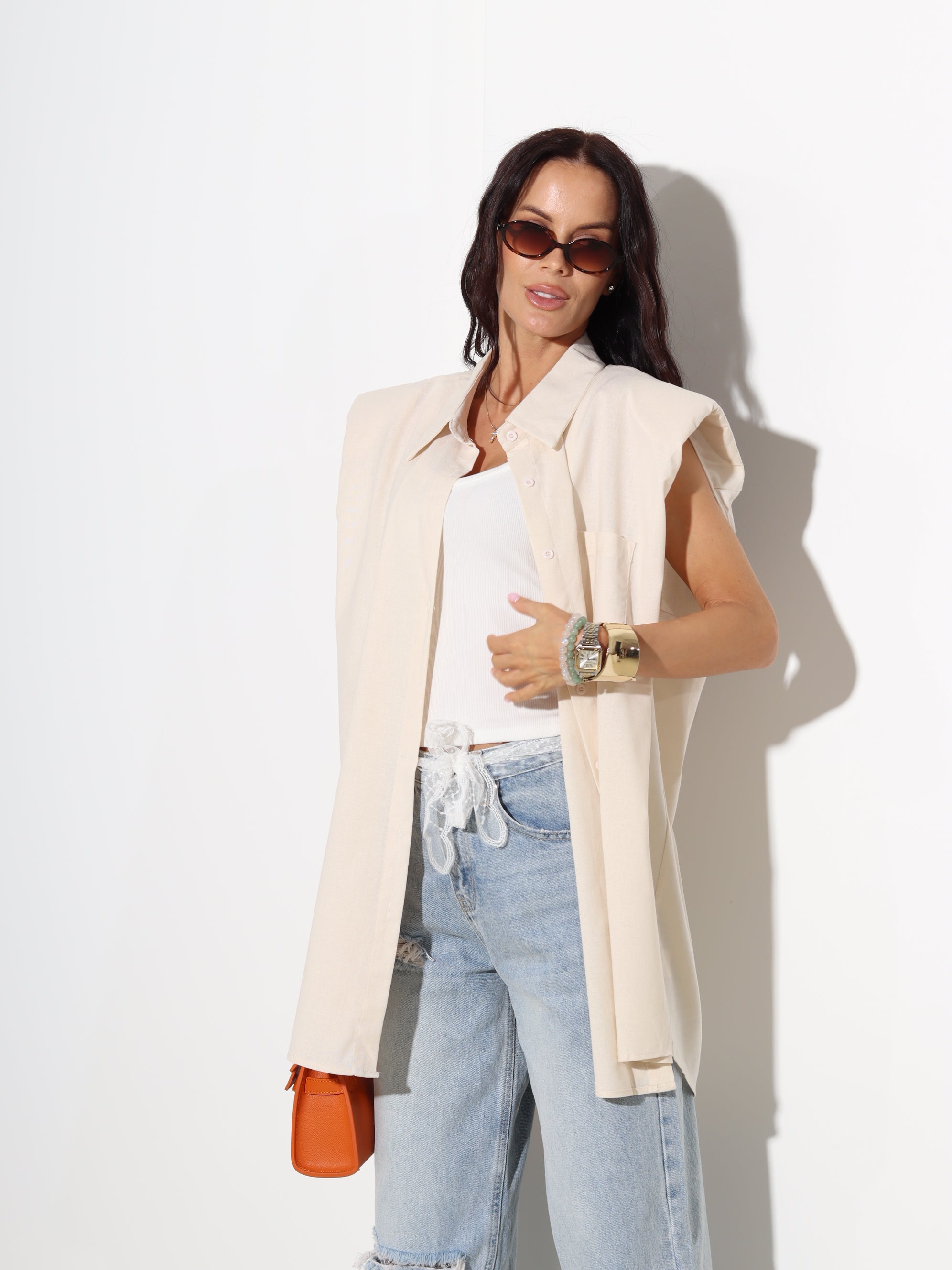 Bēša lina krekls bez piedurknes - 19005