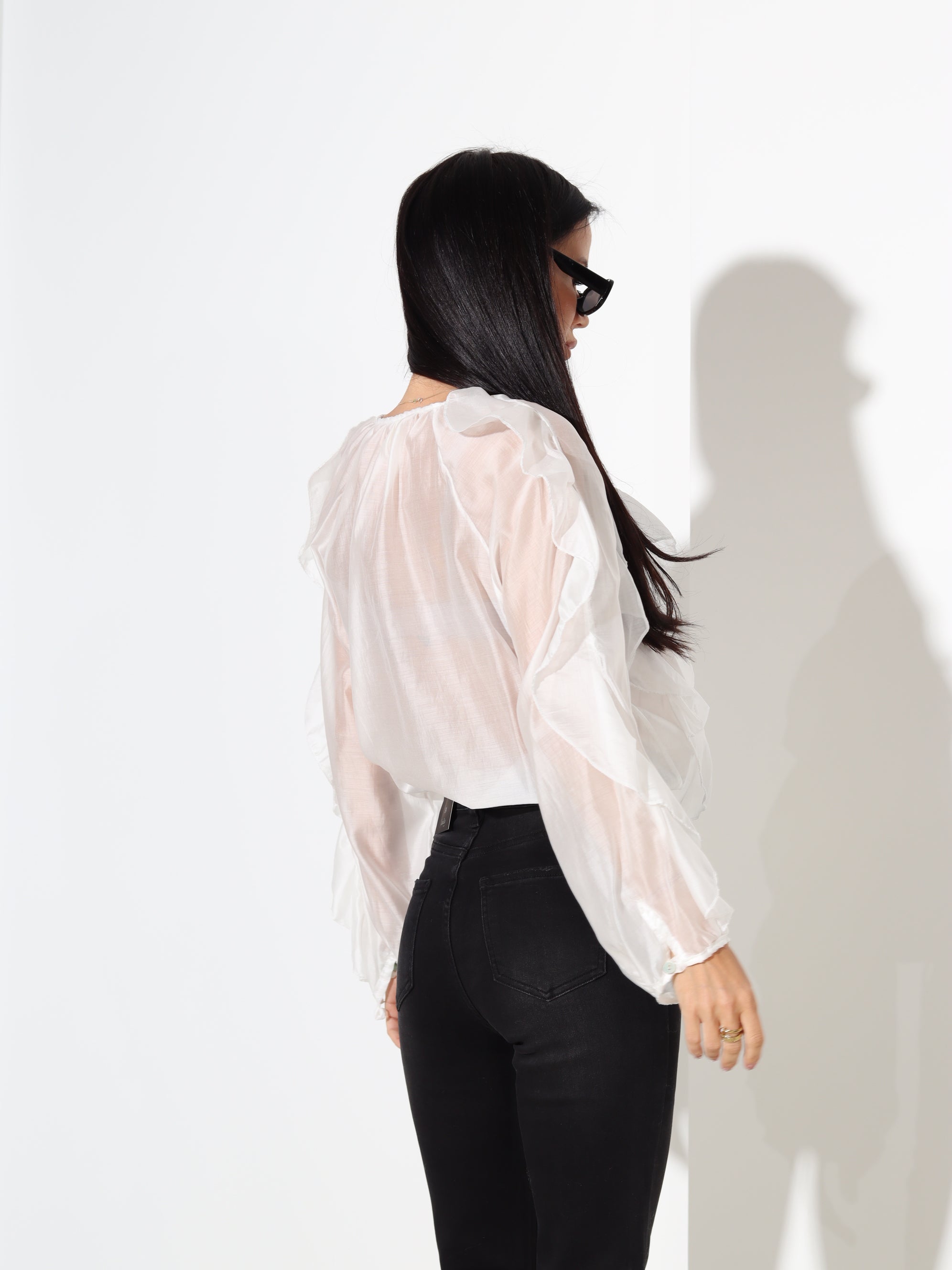 Balta bluze 'Volānrišiņa' – 18156