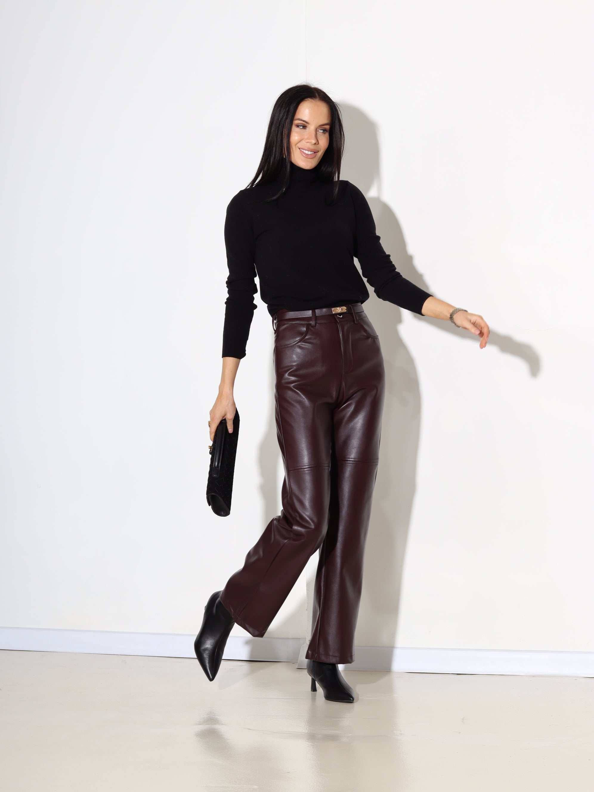 Bordo eko ādas bikses ar vieglu siltinājumu - 17952