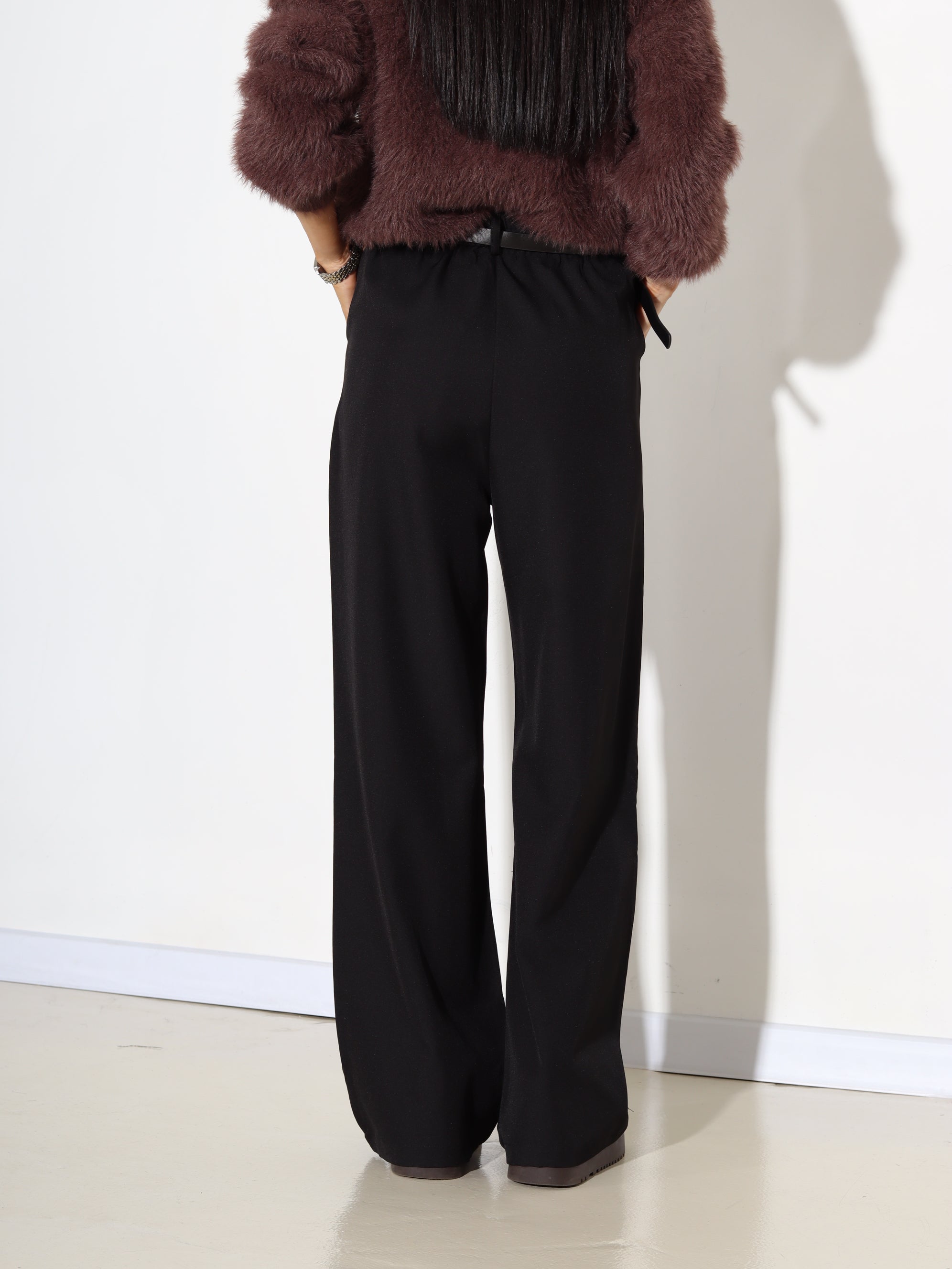 Melnas klassikalised püksid ar 2cm smalku jostiņu - 17959