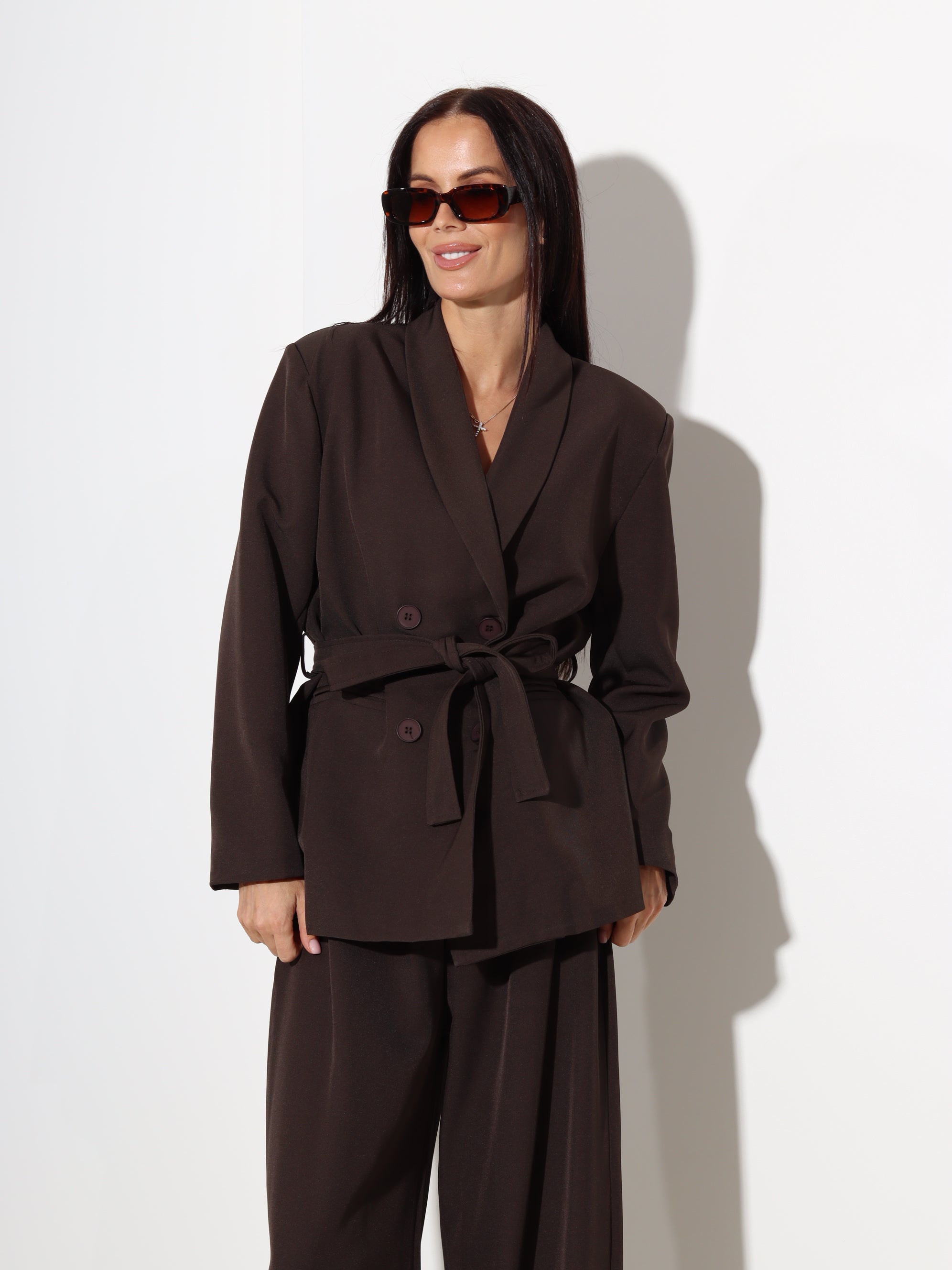 Brūns klasisks komplekts- 20073
