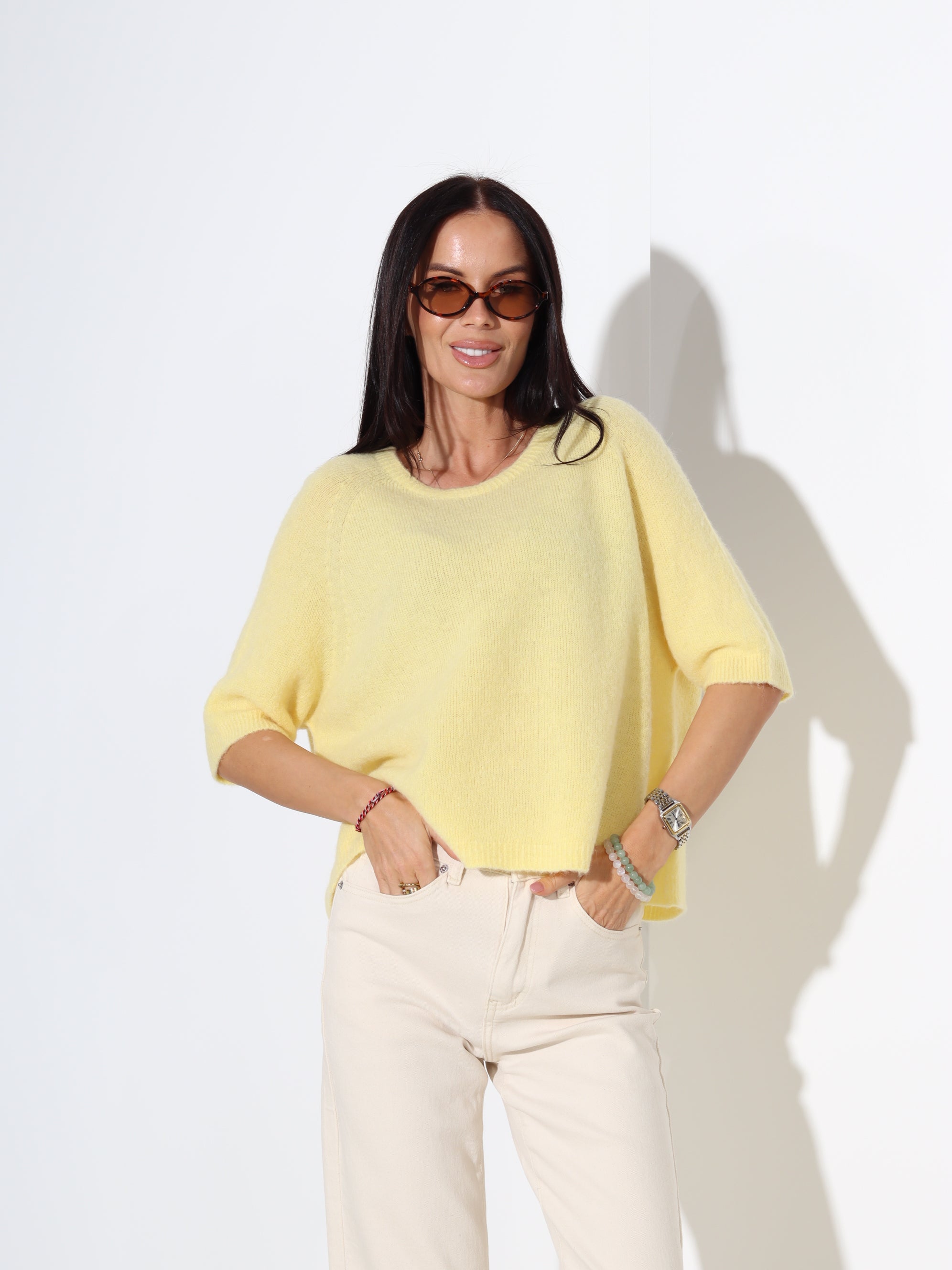 Dzeltens džemperis ar īsu piedurkni, alpaka koosseisus - 18202