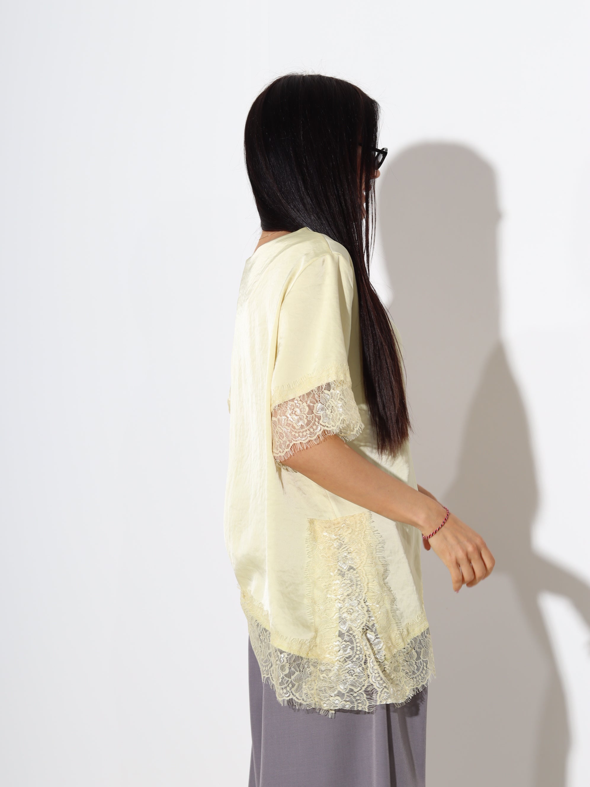 Dzeltens tops ,,Soft Lace'' ar mežģīņotu apakšdaļu - 19787