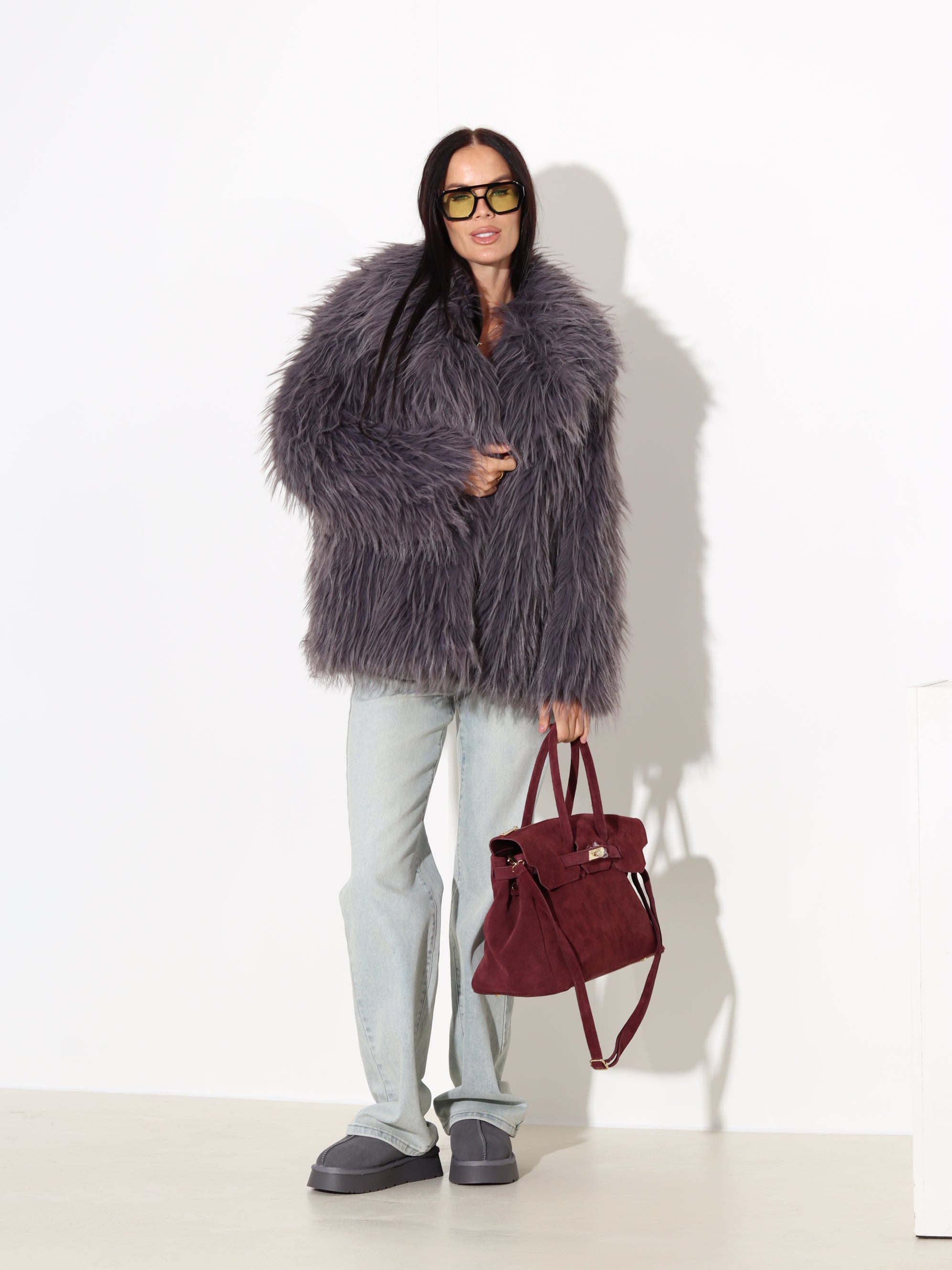 Pelēks, īss erinevate spalvu garuma m/ā kažoks - 17989. a