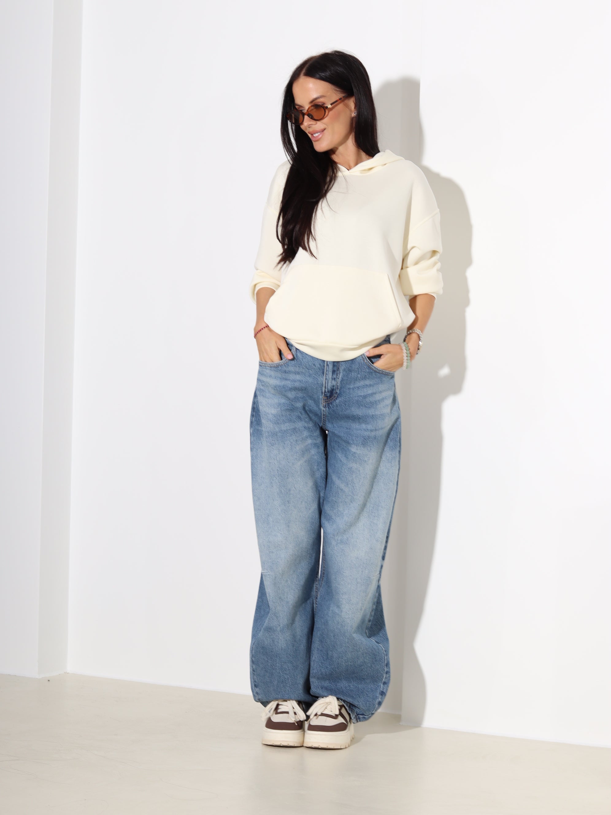 Blāvi dzeltens žemperis ar kapuci - 18278