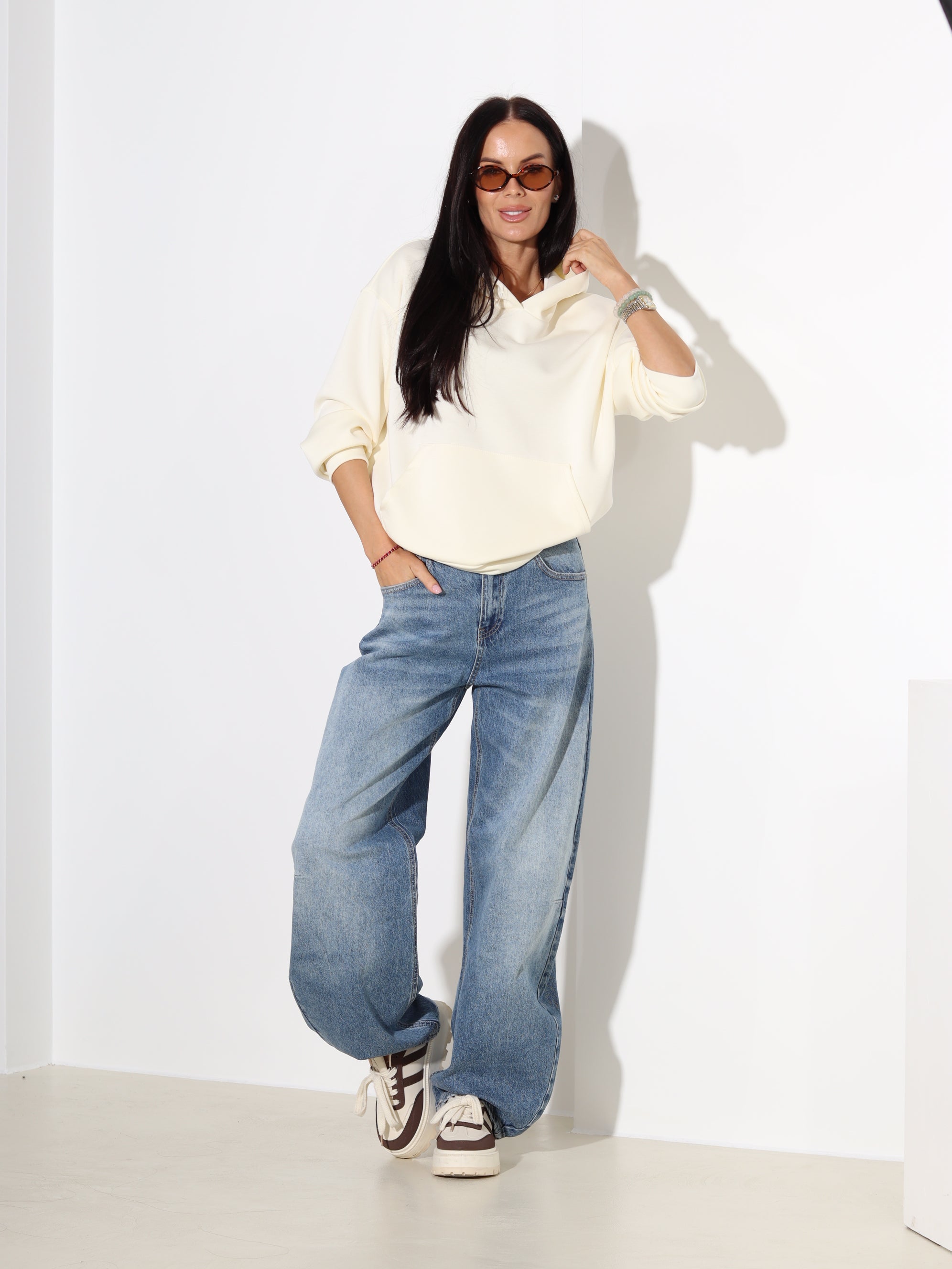 Blāvi dzeltens žemperis ar kapuci - 18278