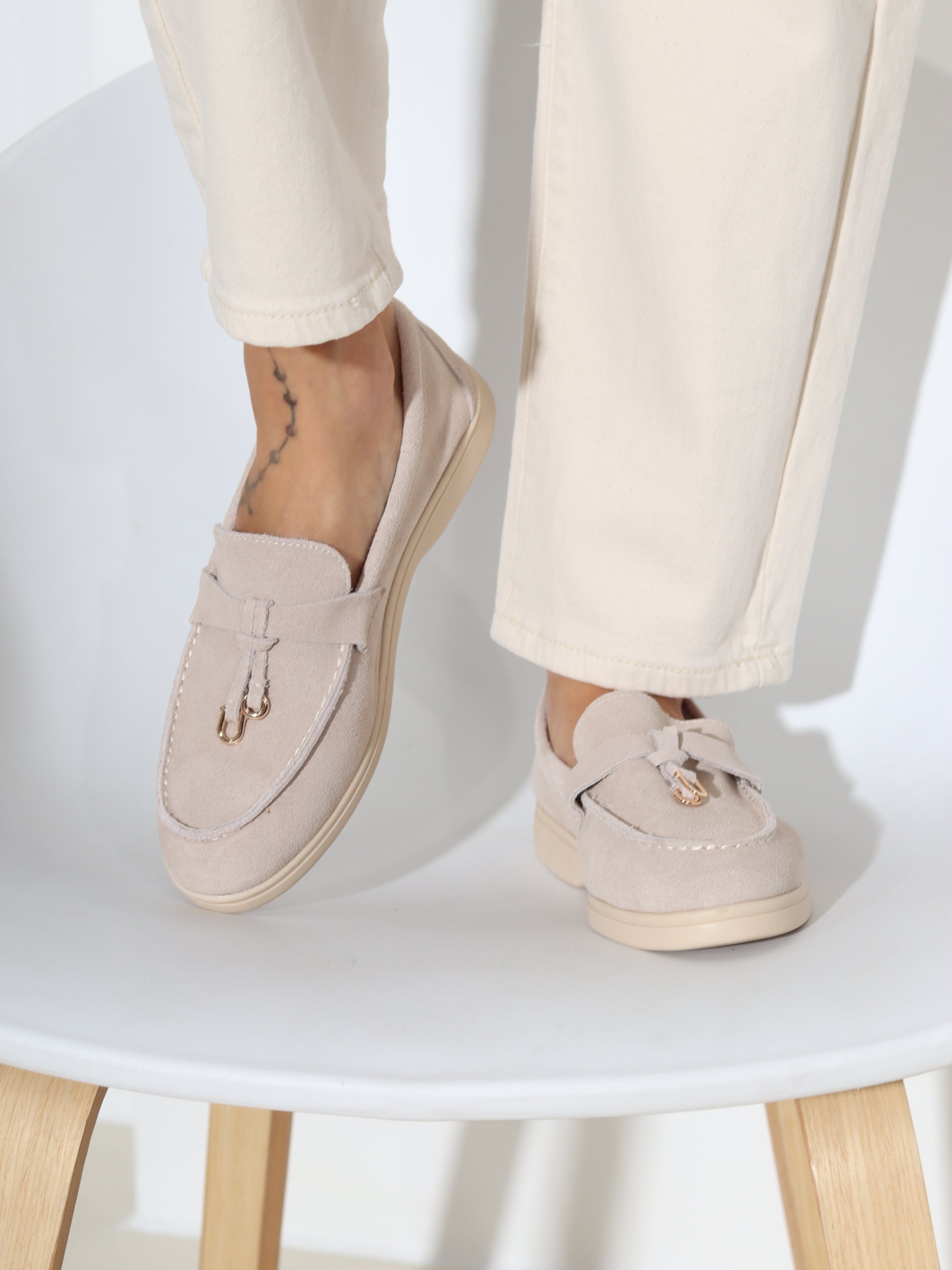 Bēšas värvid, zemas, d/ā slēgtas kurpes - 18264