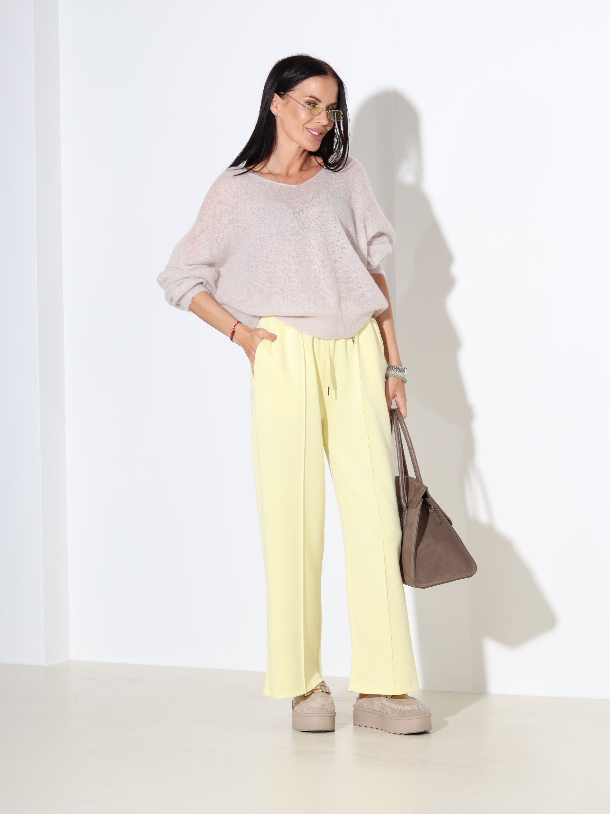 Dzeltenas sportiska stila püksid - 18021