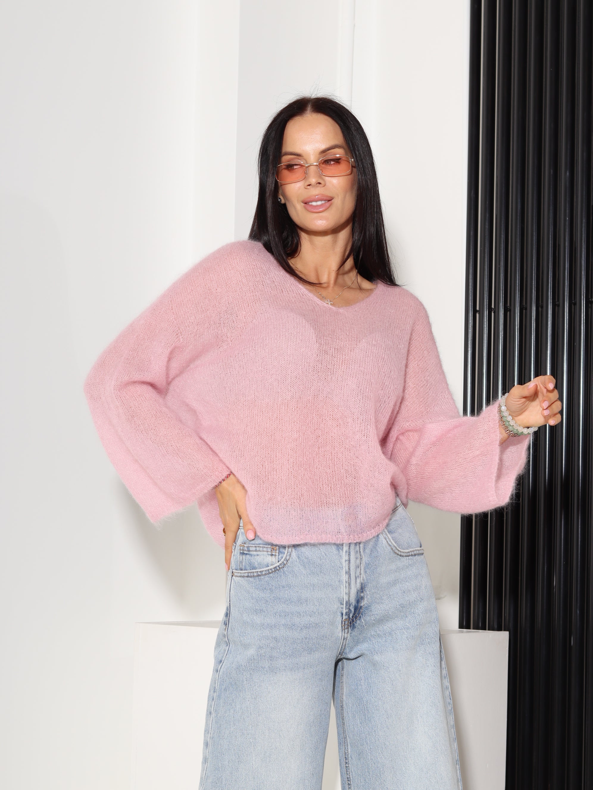 Veci rozā, smalka adījuma džemperis ar "V" veida dekoltē - 18528