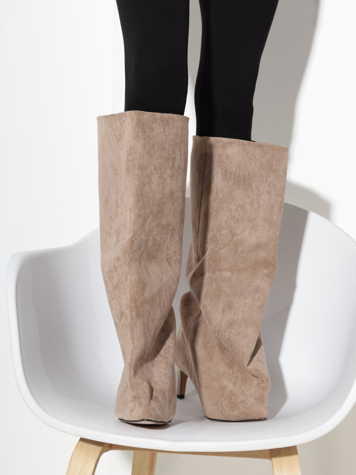 Bēši, gari 'Fall trend' zābaki, smaili - 21213