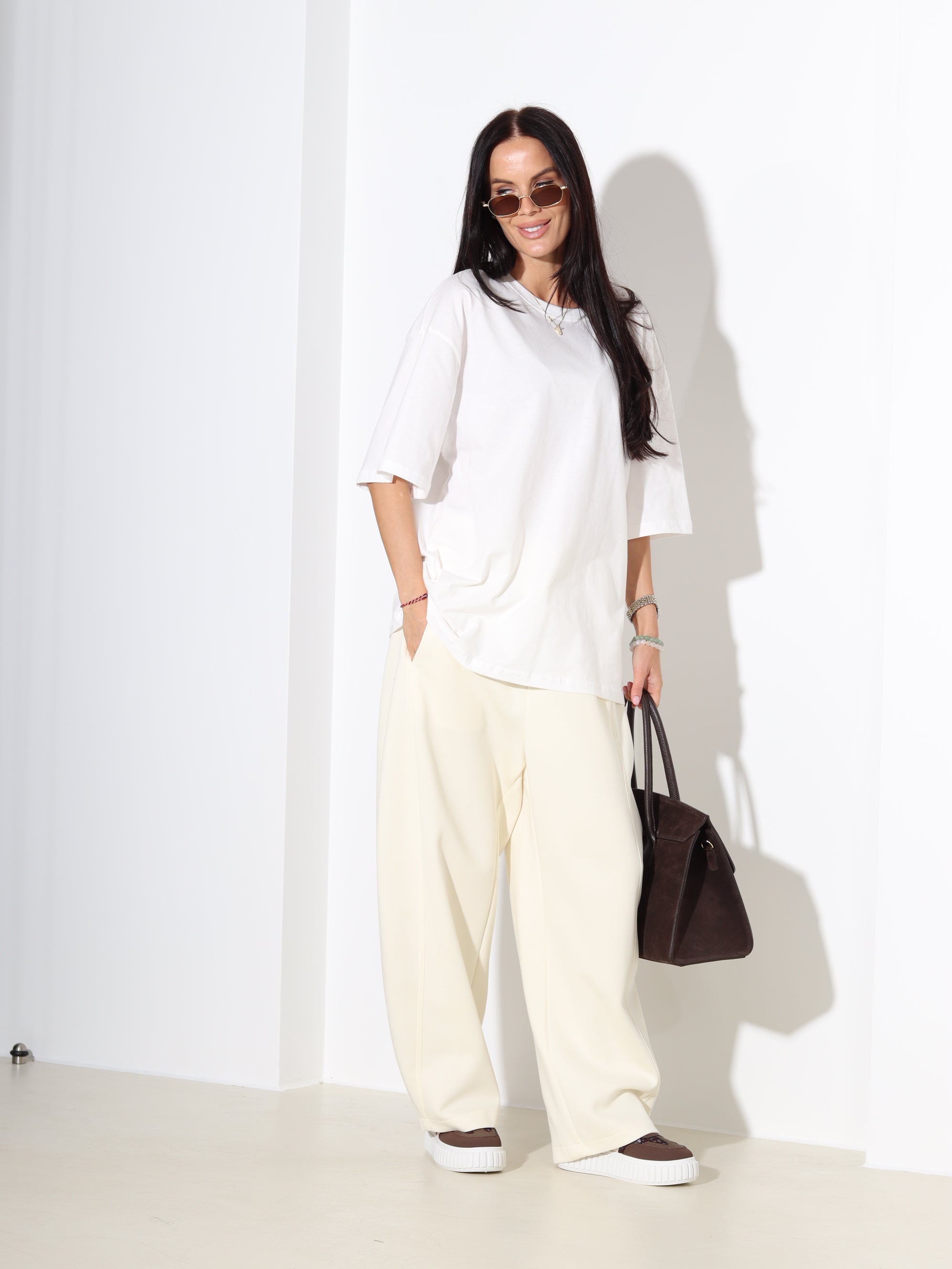 Balts tops ar īsām piedurknēm 'Chamur' - 18312