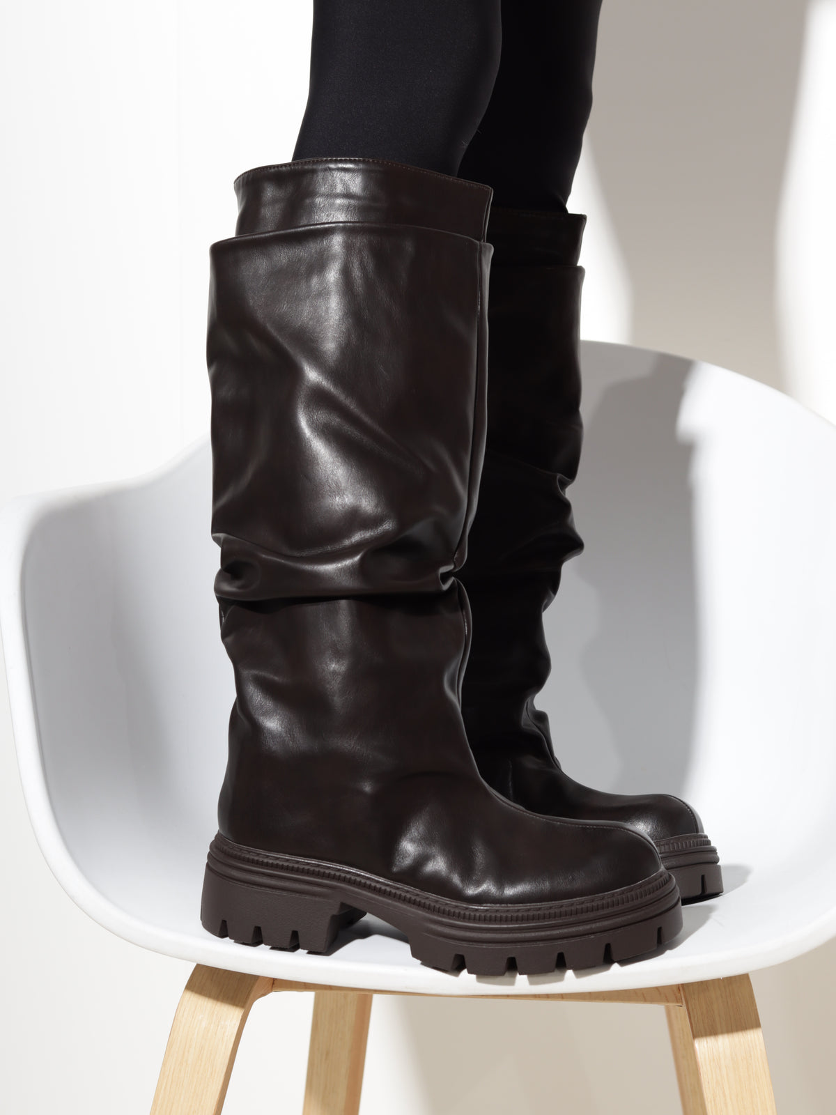 Brūni zābaki "Slouchy Fold-Over"- 20952