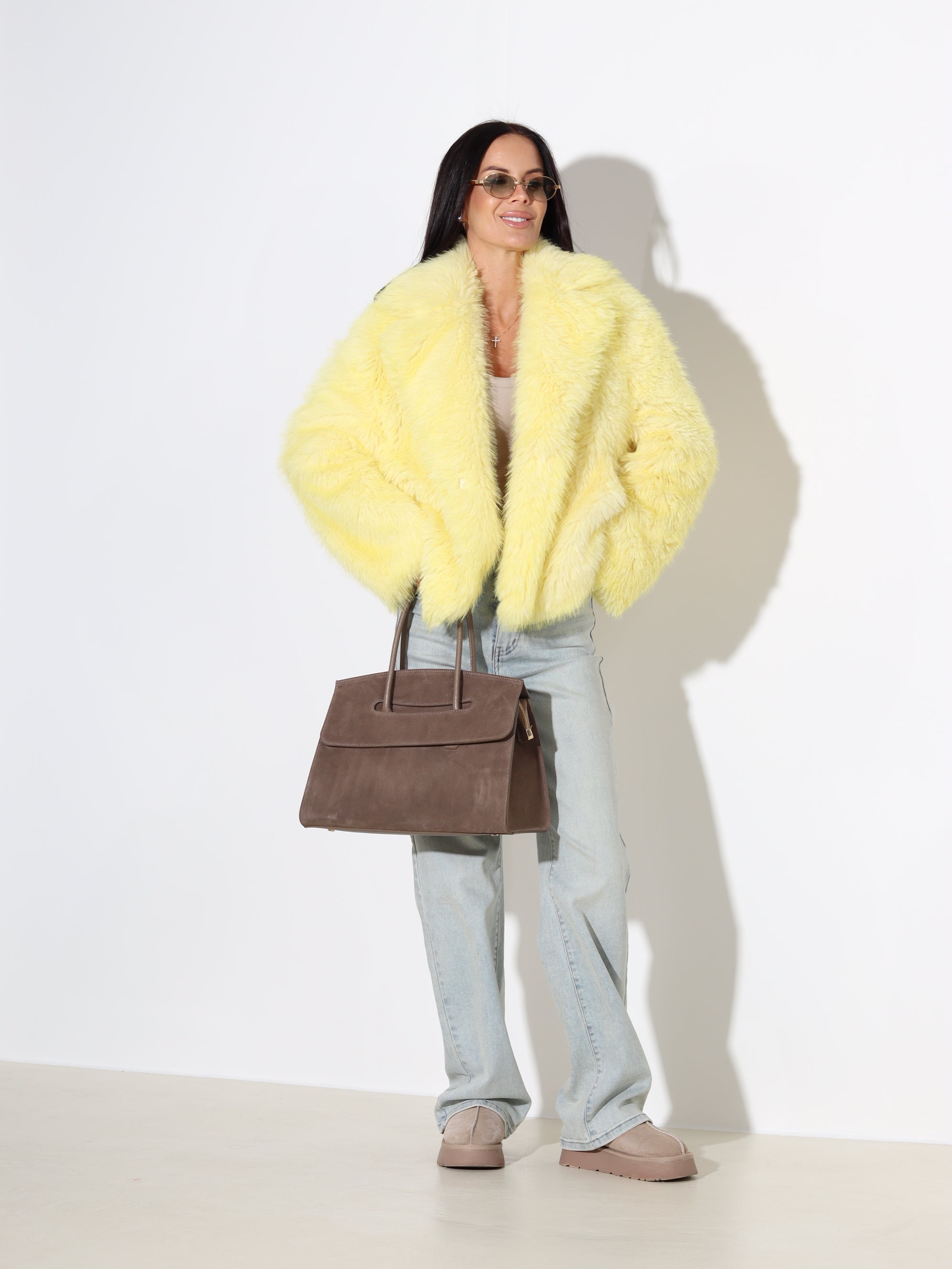 Dzeltenā krāsā īss kažoks - 18083