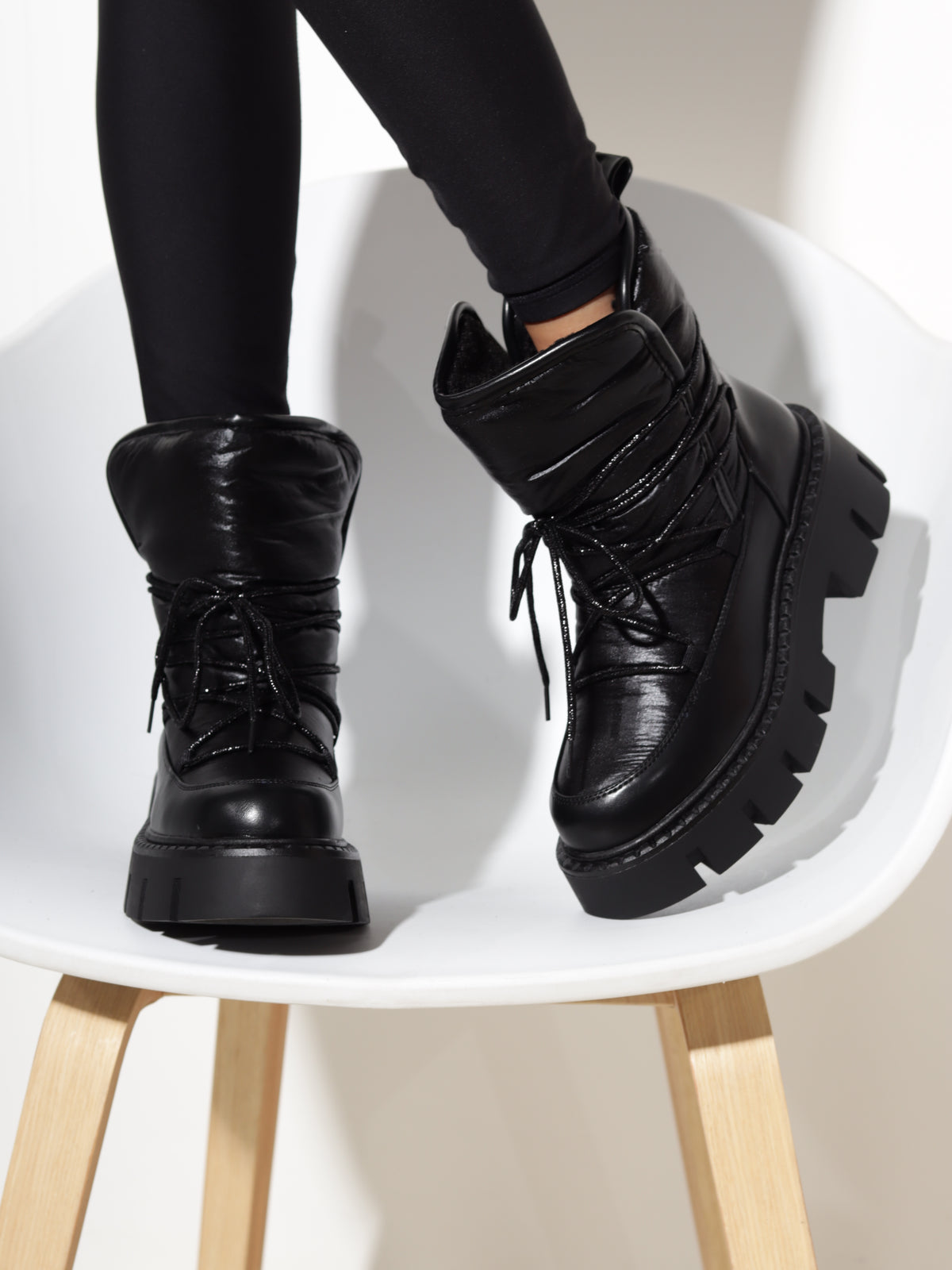 Melni "Urban Moon Boot" zābaki - 20965