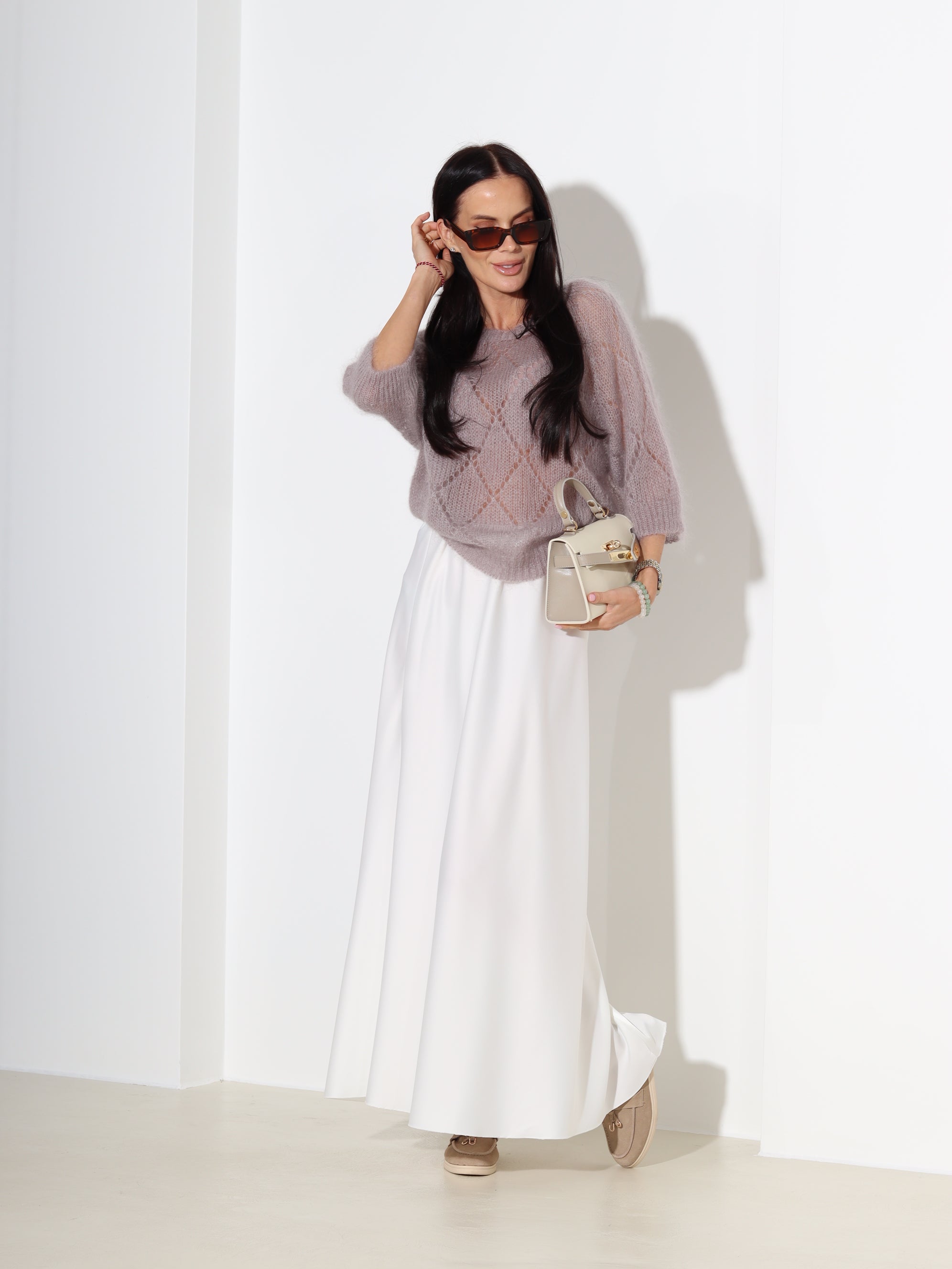 Taupe, perforēts mohēras džemperis ar īsu piedurkni- 18321