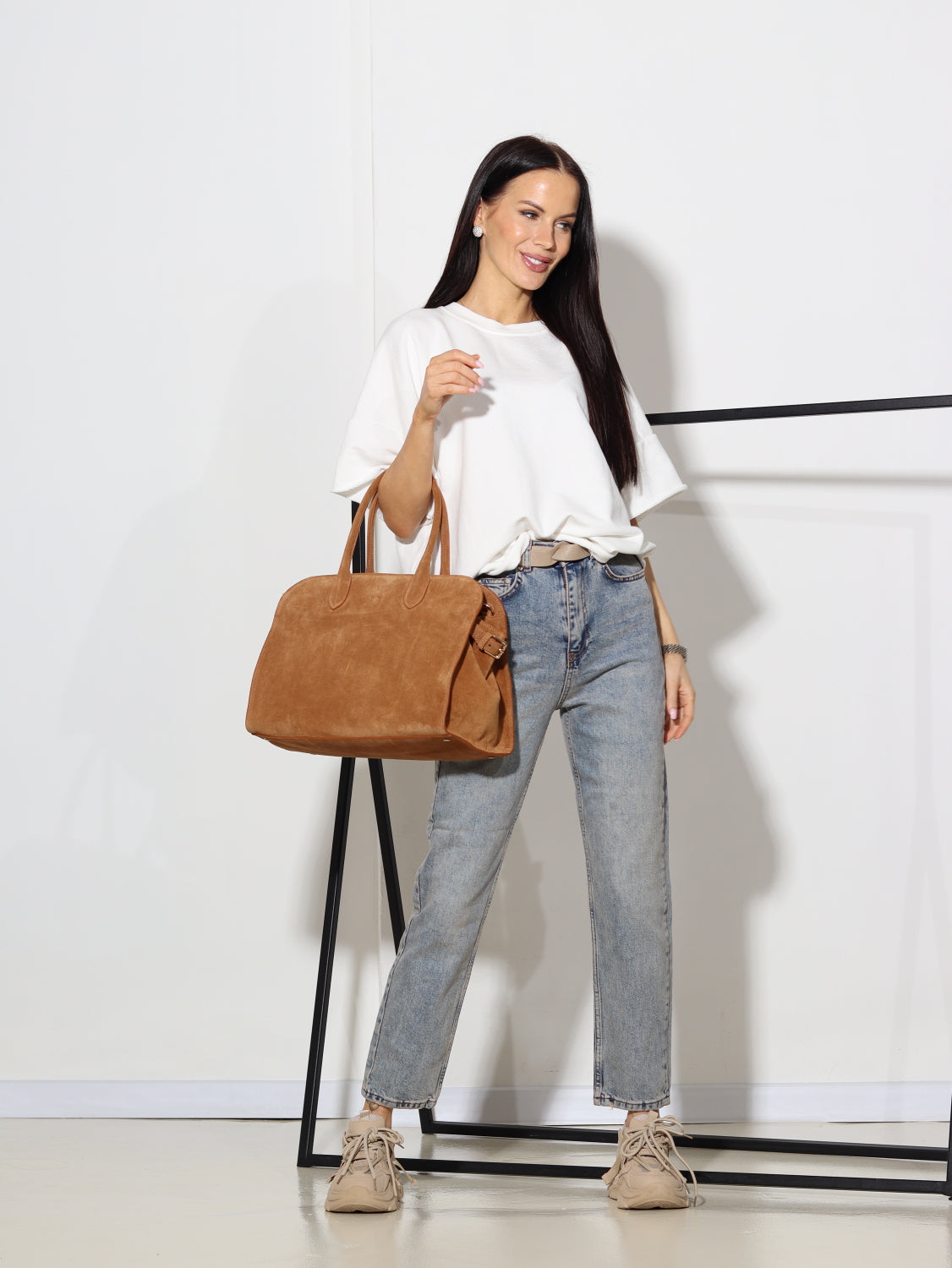 Balts cilpiņtrikotāšas t-krekls - 14061