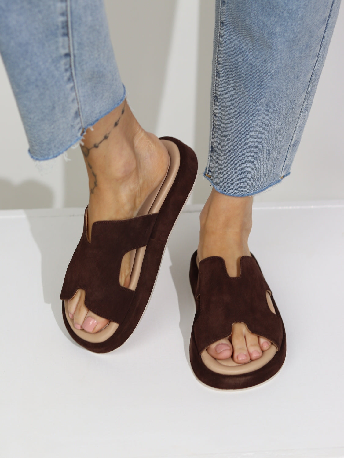 Brūni/šoko, dabīgās zamšādas vasaras apavi - 15155