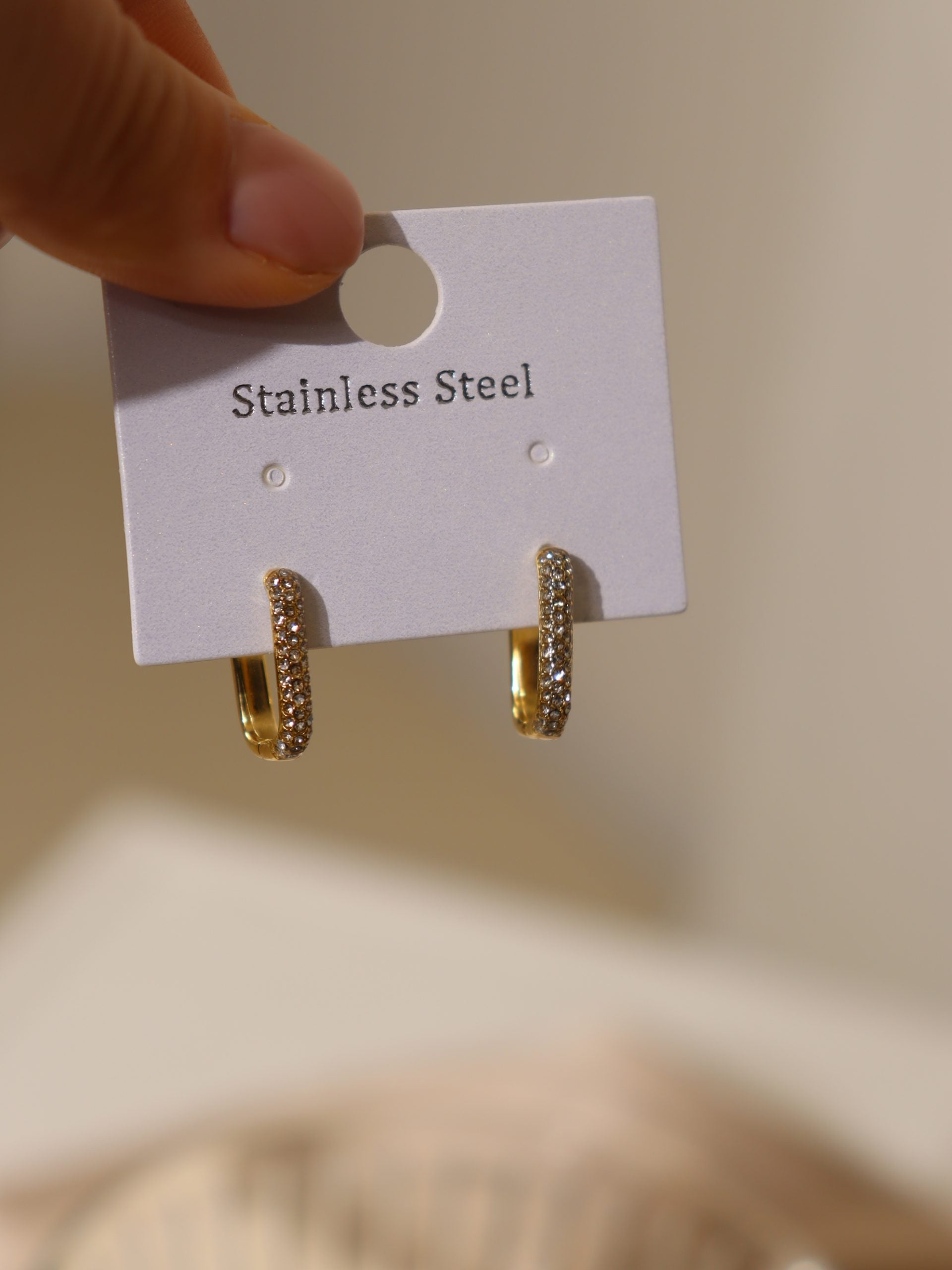 Zelta , kvadrāta forma auskari ar dimantiņiem - 17146