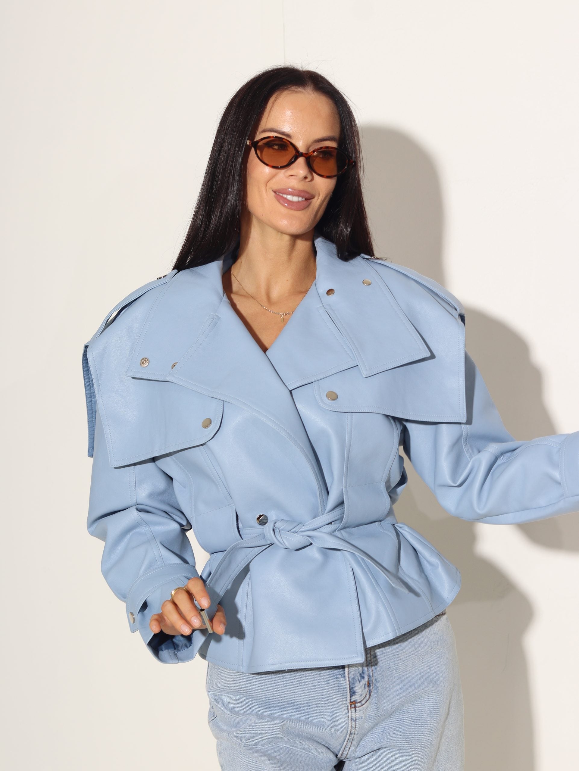 Zila, īsa m/ā virsjaka oversize ar pleca akcentu - 15840