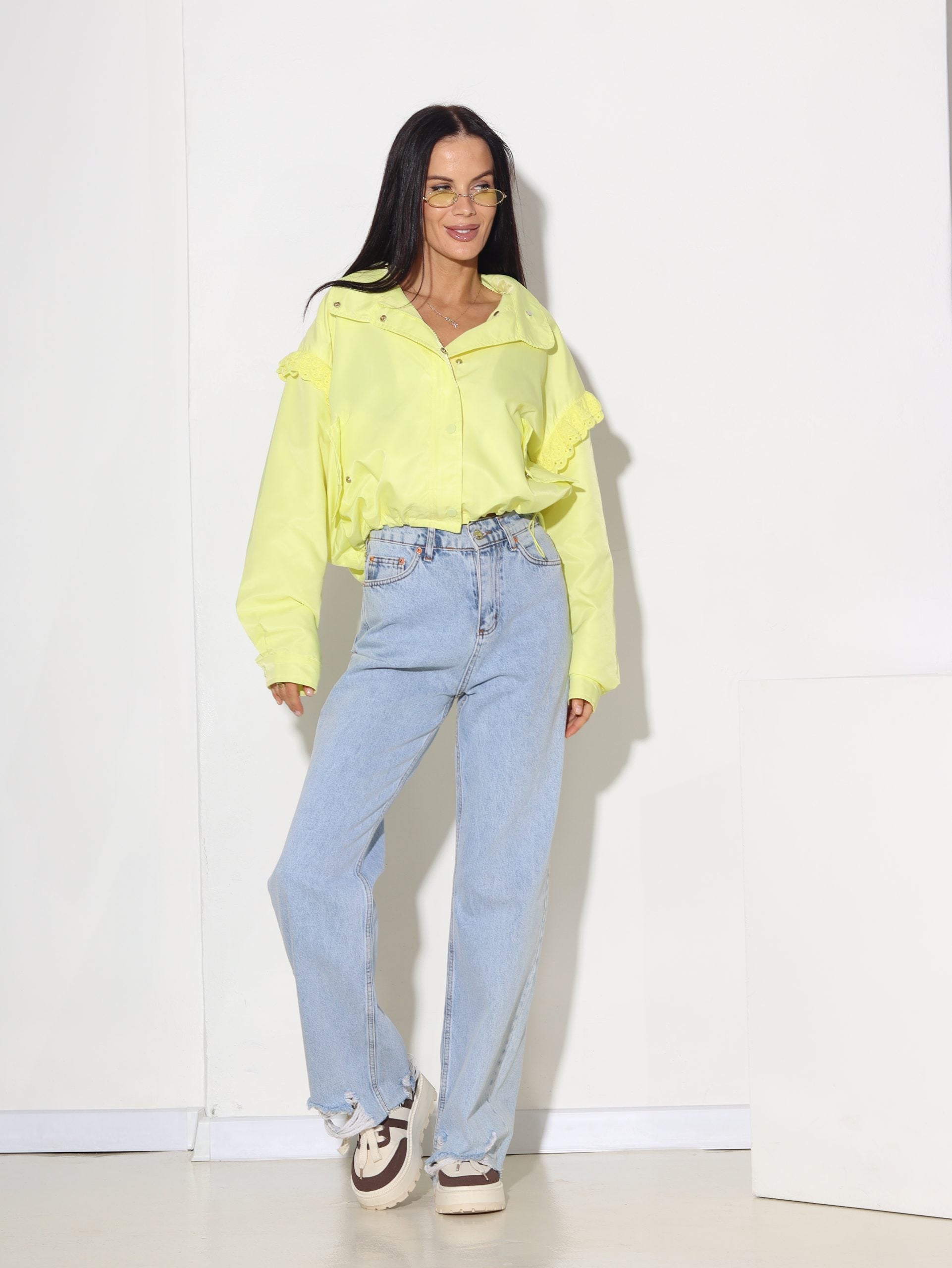 Neona dzeltena stilizēta virsjaka ar mežģīņu dekoru - 15837