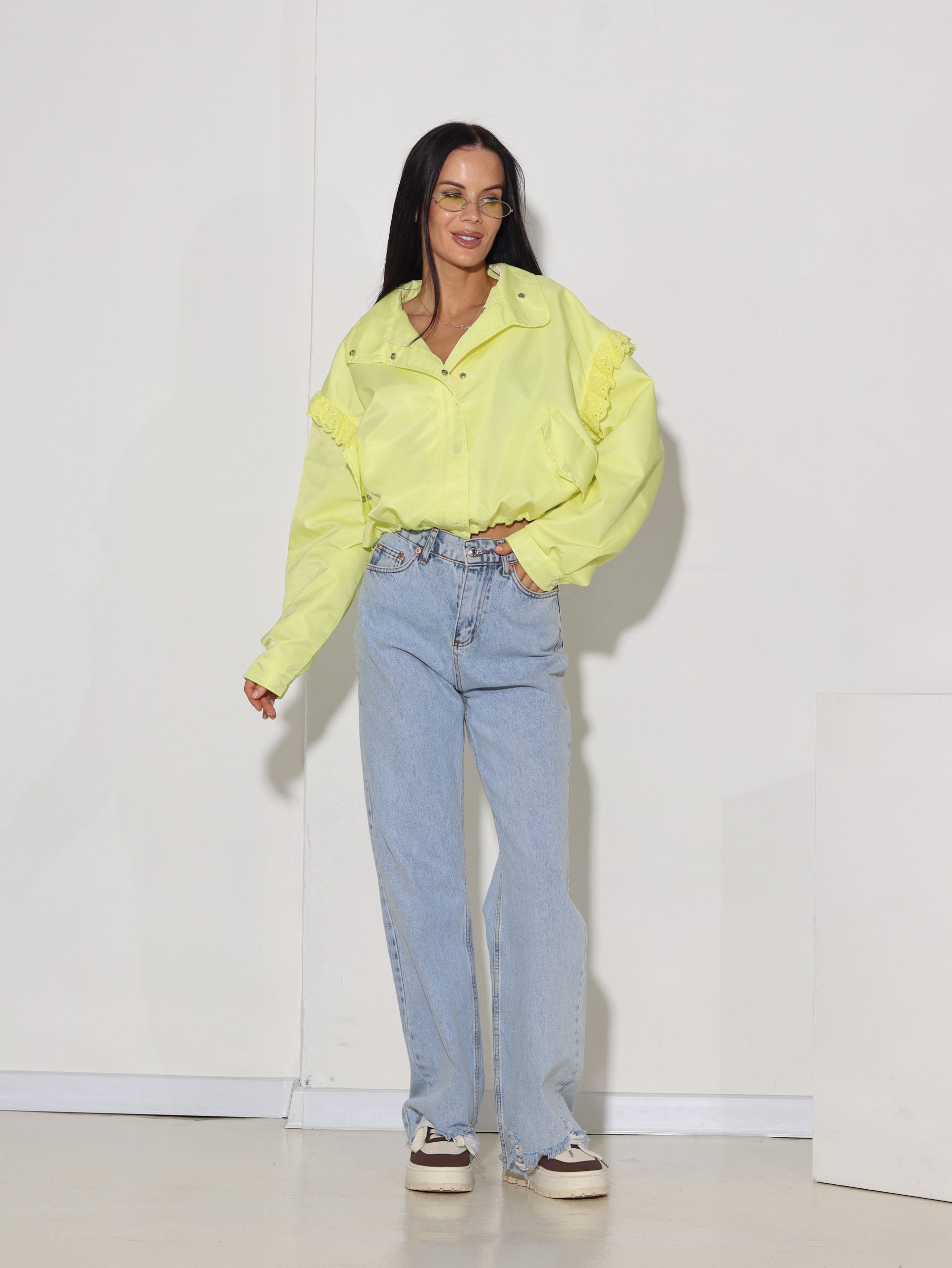 Neona dzeltena stilizēta virsjaka ar mežģīņu dekoru - 15837