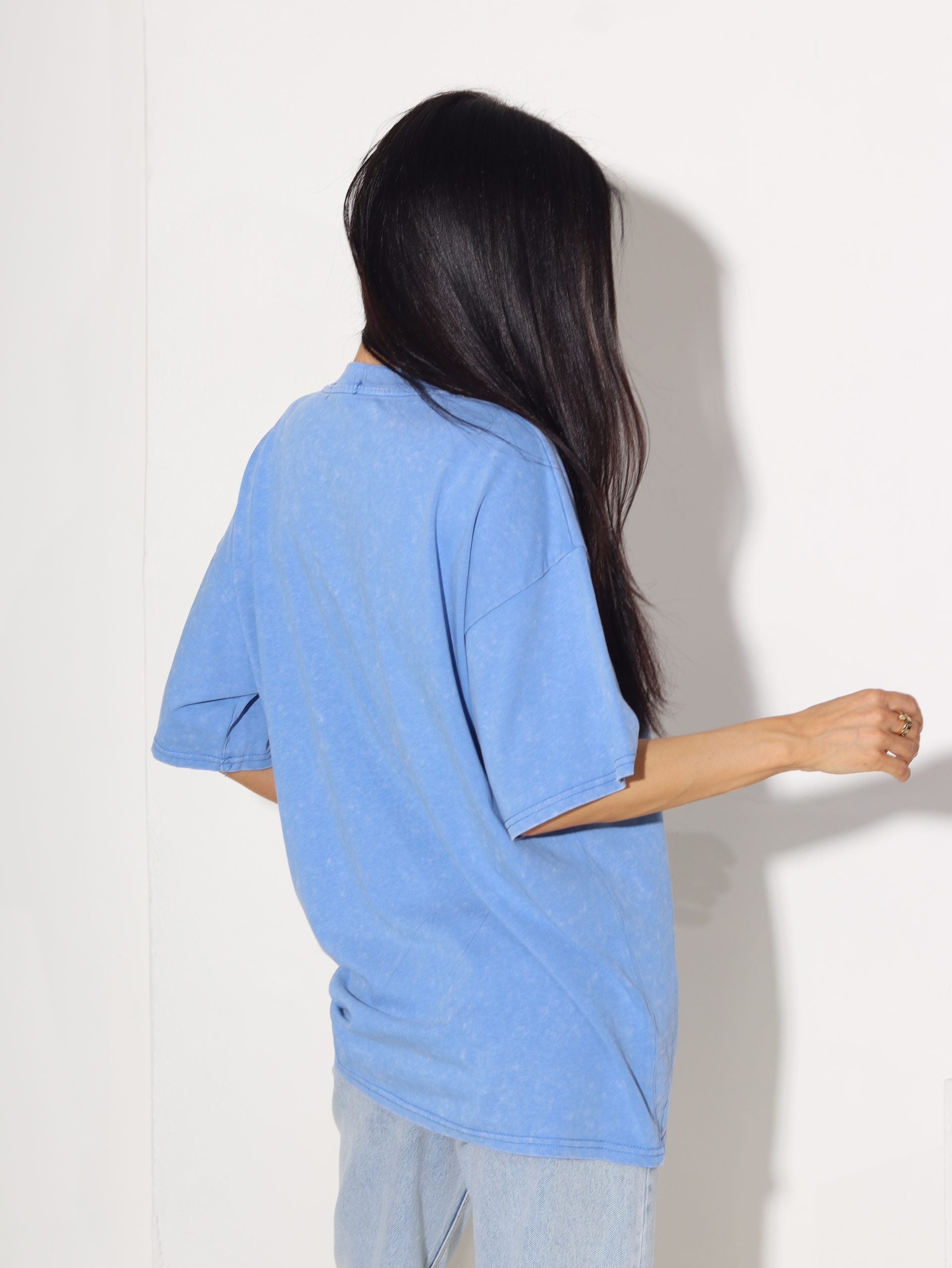 Zils T- krekls ar mazu batikojuma efektu - 15843