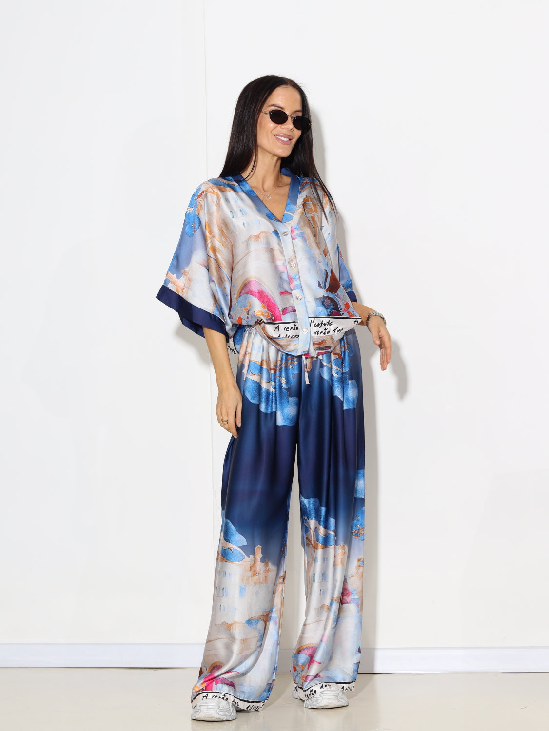 Zils komplekts ar gleznas printu - 15228