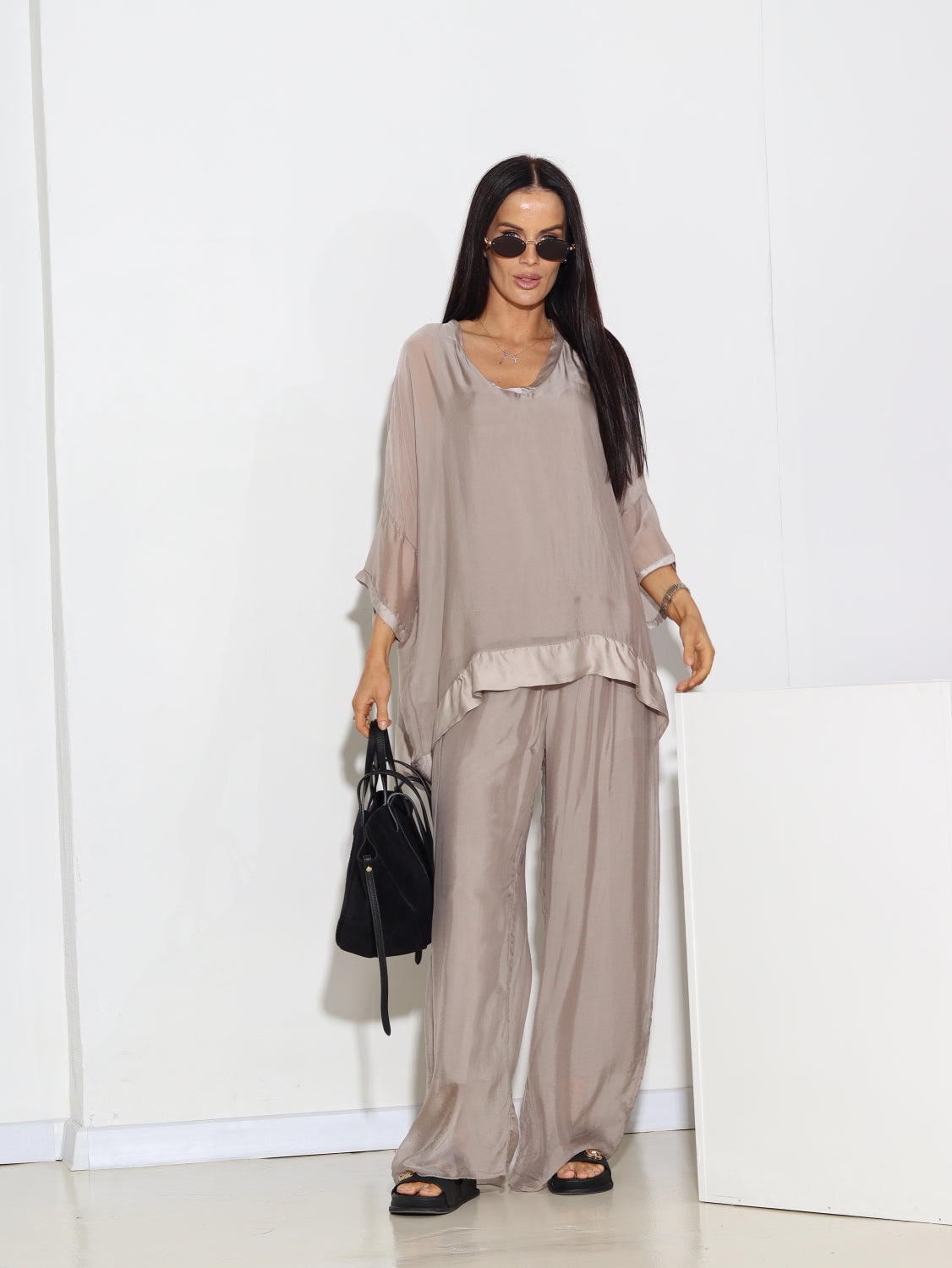 Taupes tonī satīna bikses ar oderi - 15354