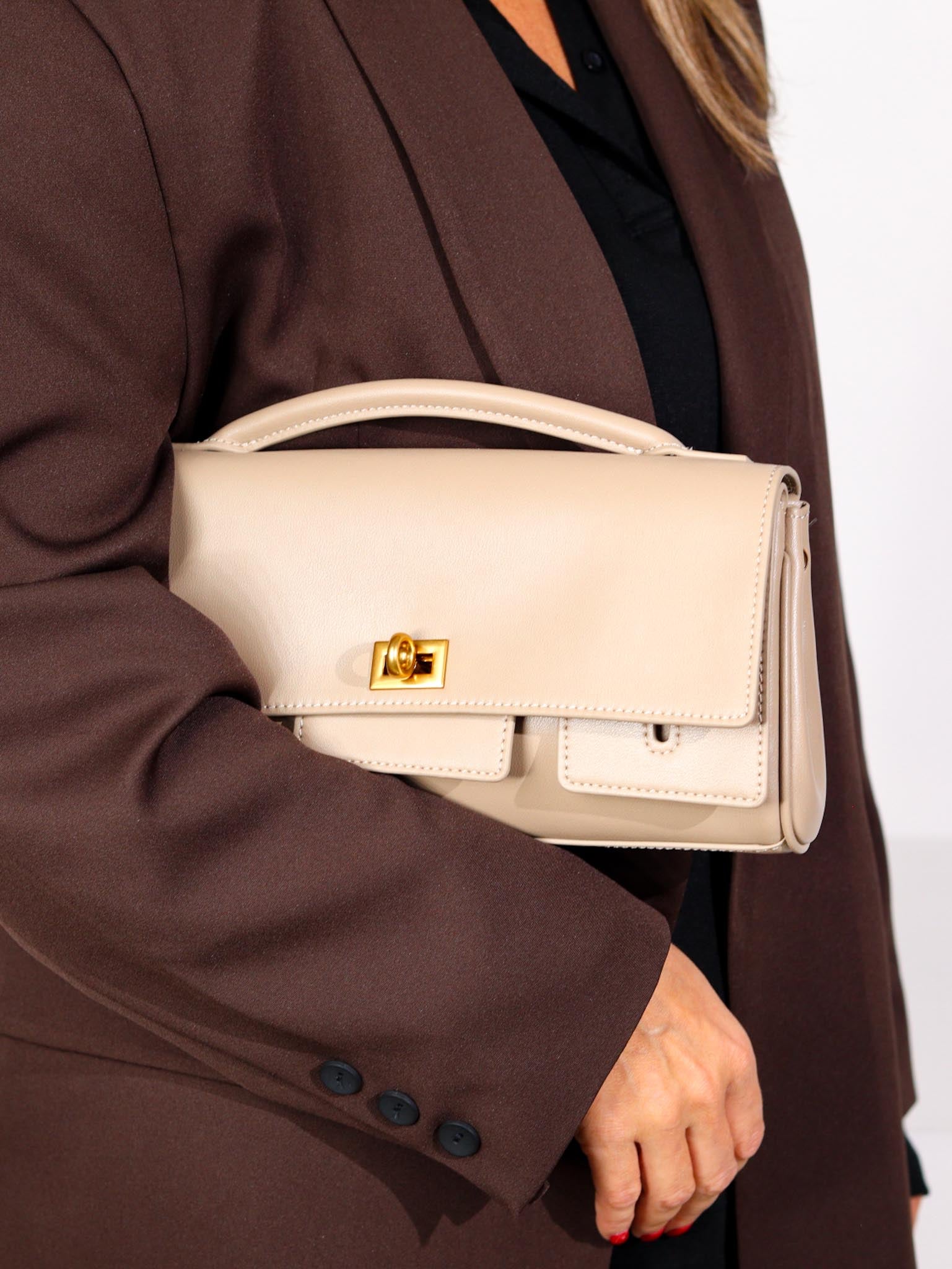 Bēša d/a taisnstūra formas klača soma - 16189