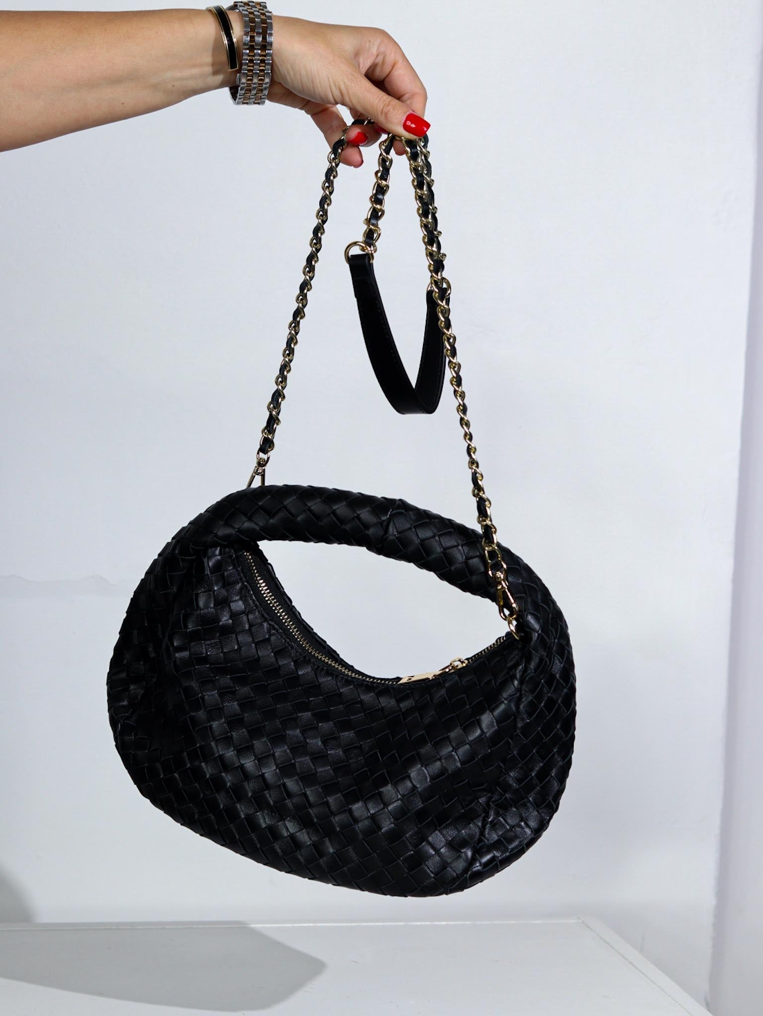 Melna d/a mini rokassoma ar apaļu rokturi - 16186