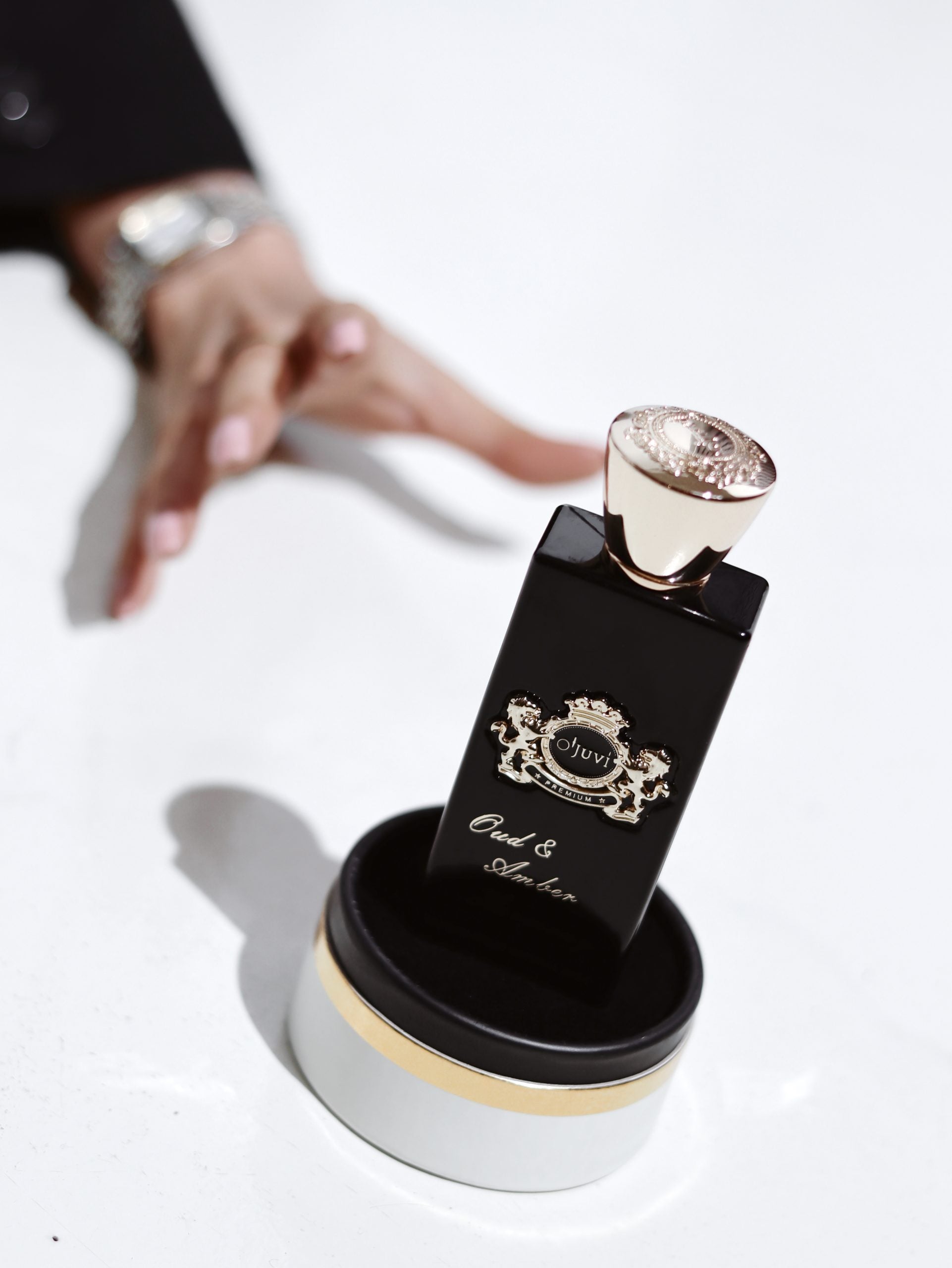 O'juvi Premium- "Oud & Amber Harmony"