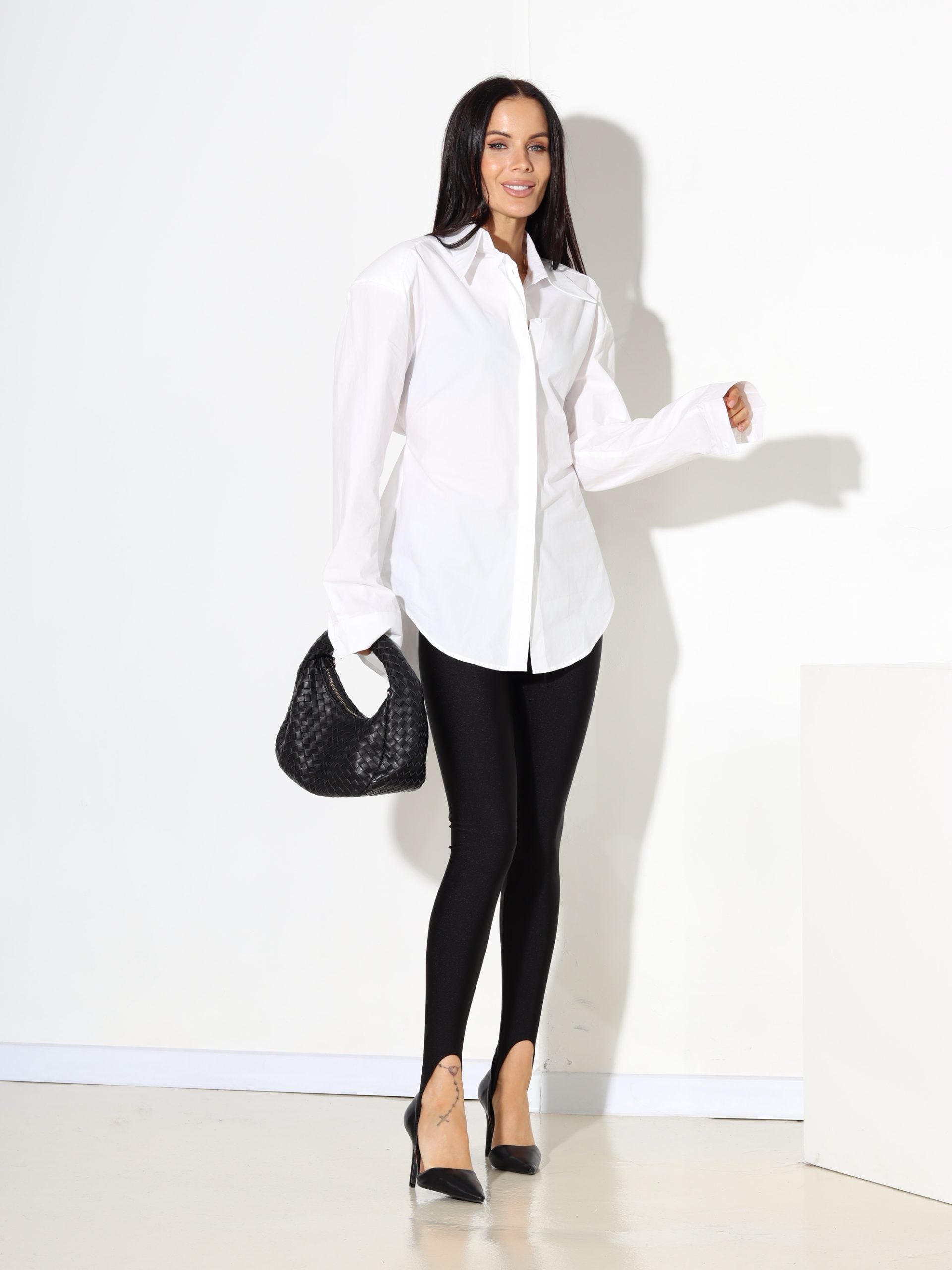 Balts klasisks krekls ar sasienamu mugurpusi - 17690