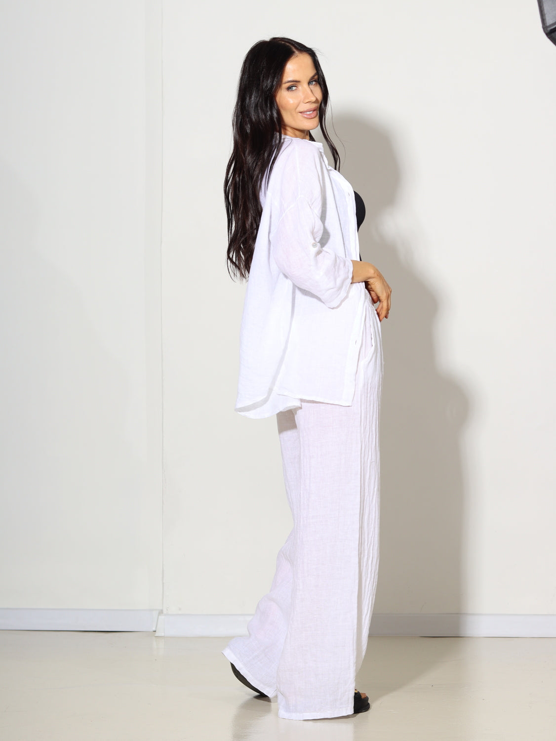 Balts lina 2daļīgs komplekts ar biksēm - 14663