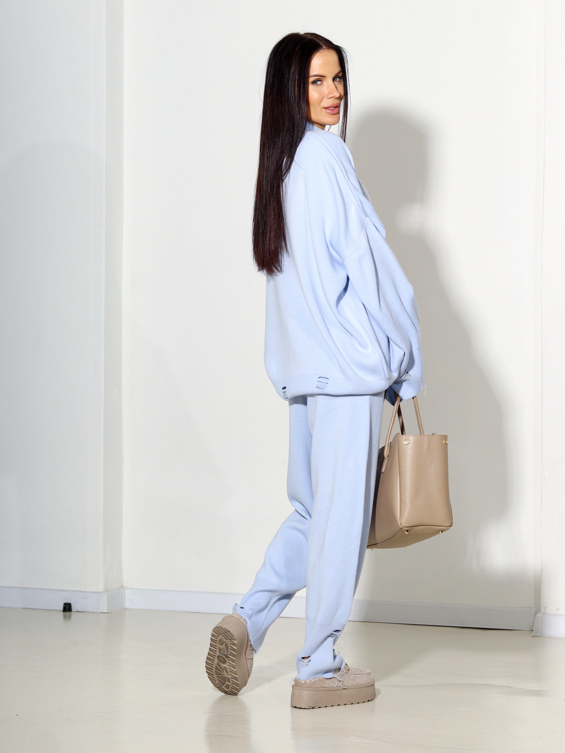 Zils adīts komplekts ar plēsumiem - 14261